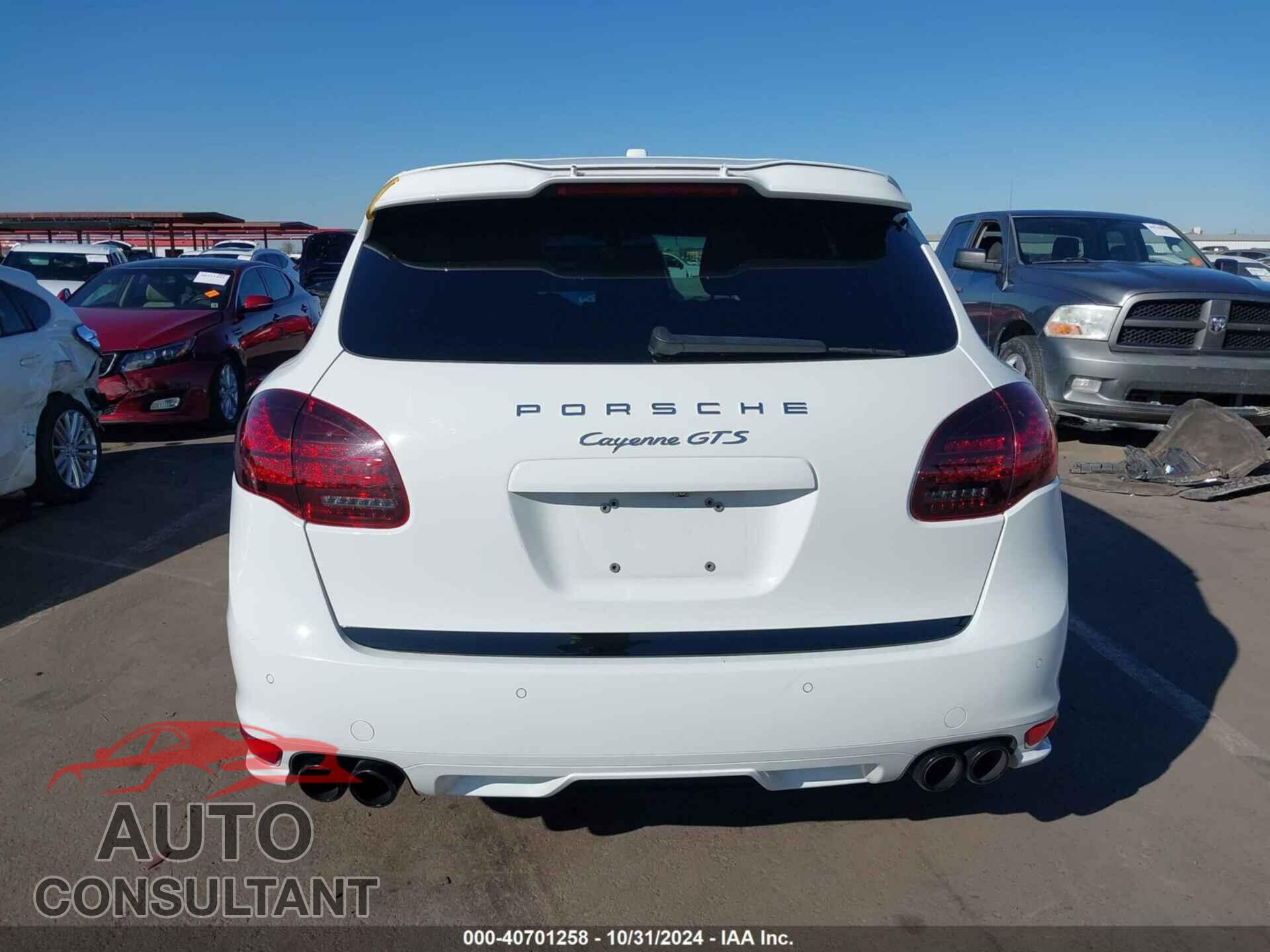 PORSCHE CAYENNE 2013 - WP1AD2A21DLA79184