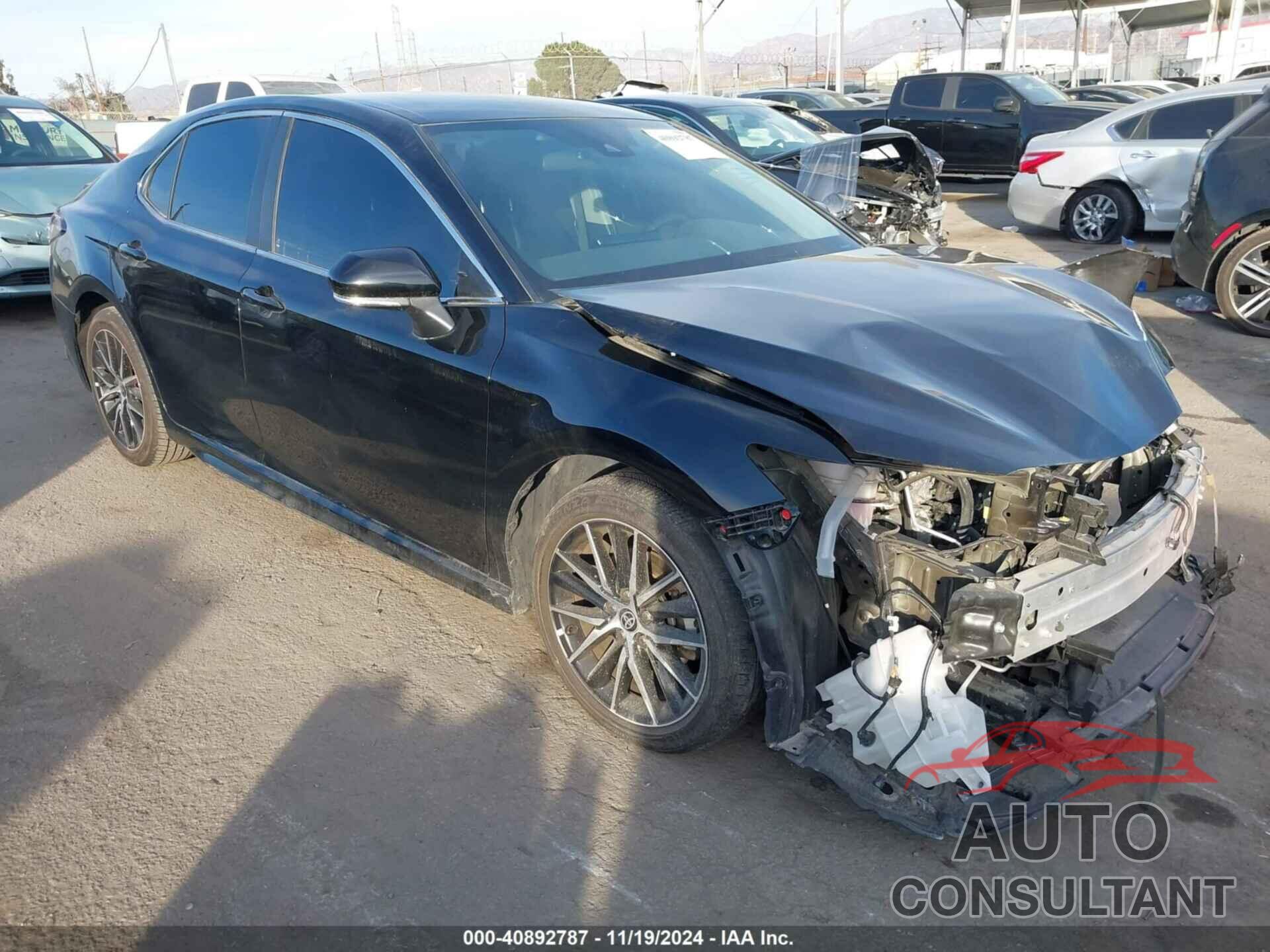 TOYOTA CAMRY 2024 - 4T1G11AK1RU189261