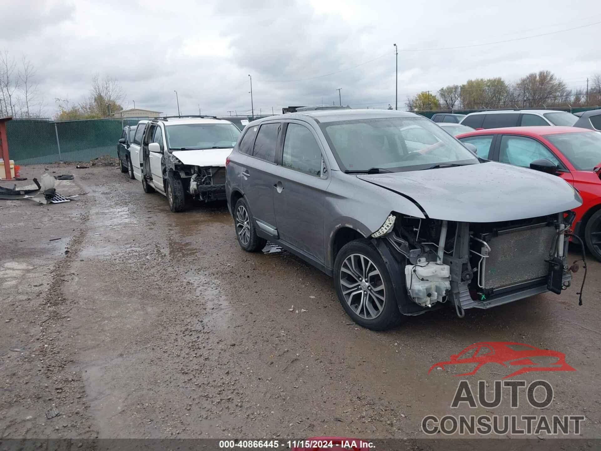 MITSUBISHI OUTLANDER 2018 - JA4AD3A32JJ003166