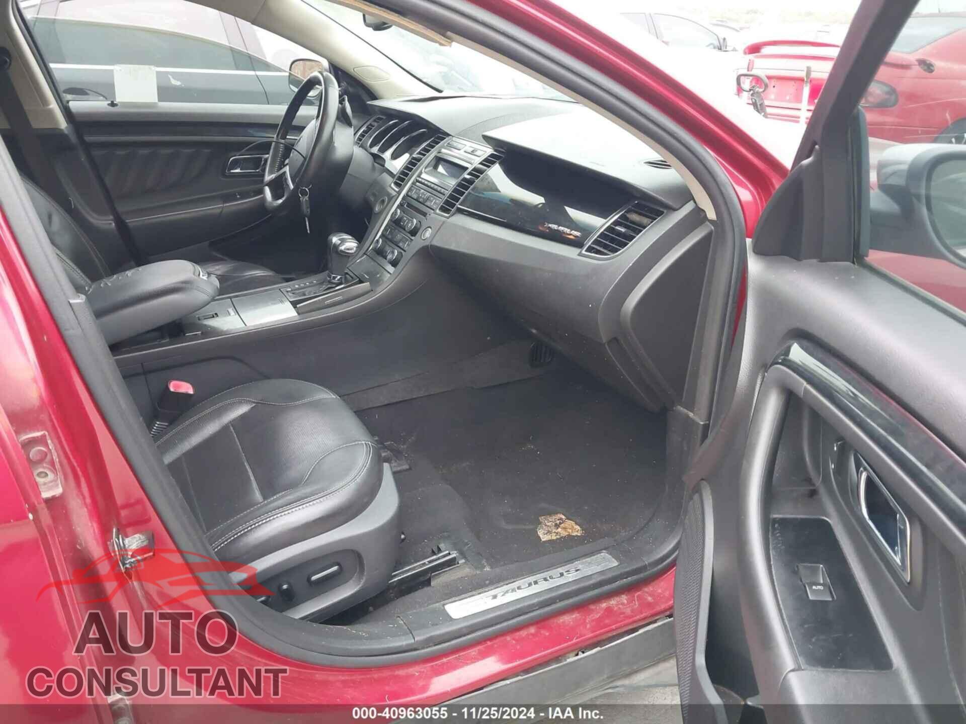 FORD TAURUS 2010 - 1FAHP2FW2AG162359