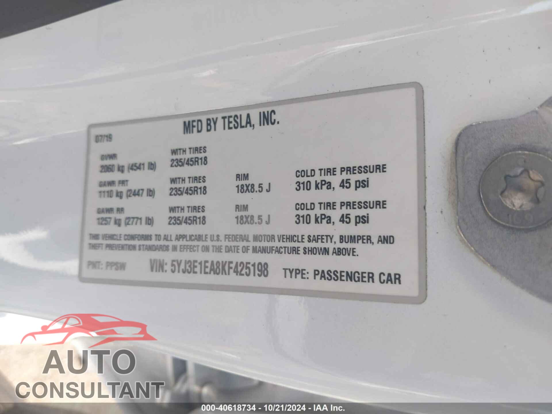 TESLA MODEL 3 2019 - 5YJ3E1EA8KF425198