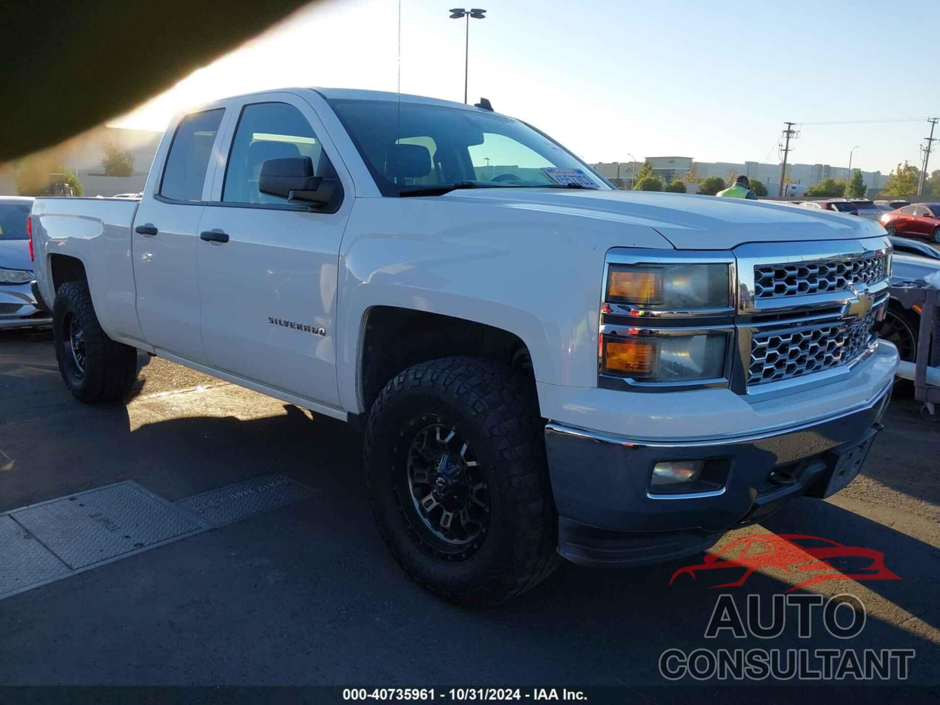 CHEVROLET SILVERADO 1500 2014 - 1GCVKREC4EZ104310