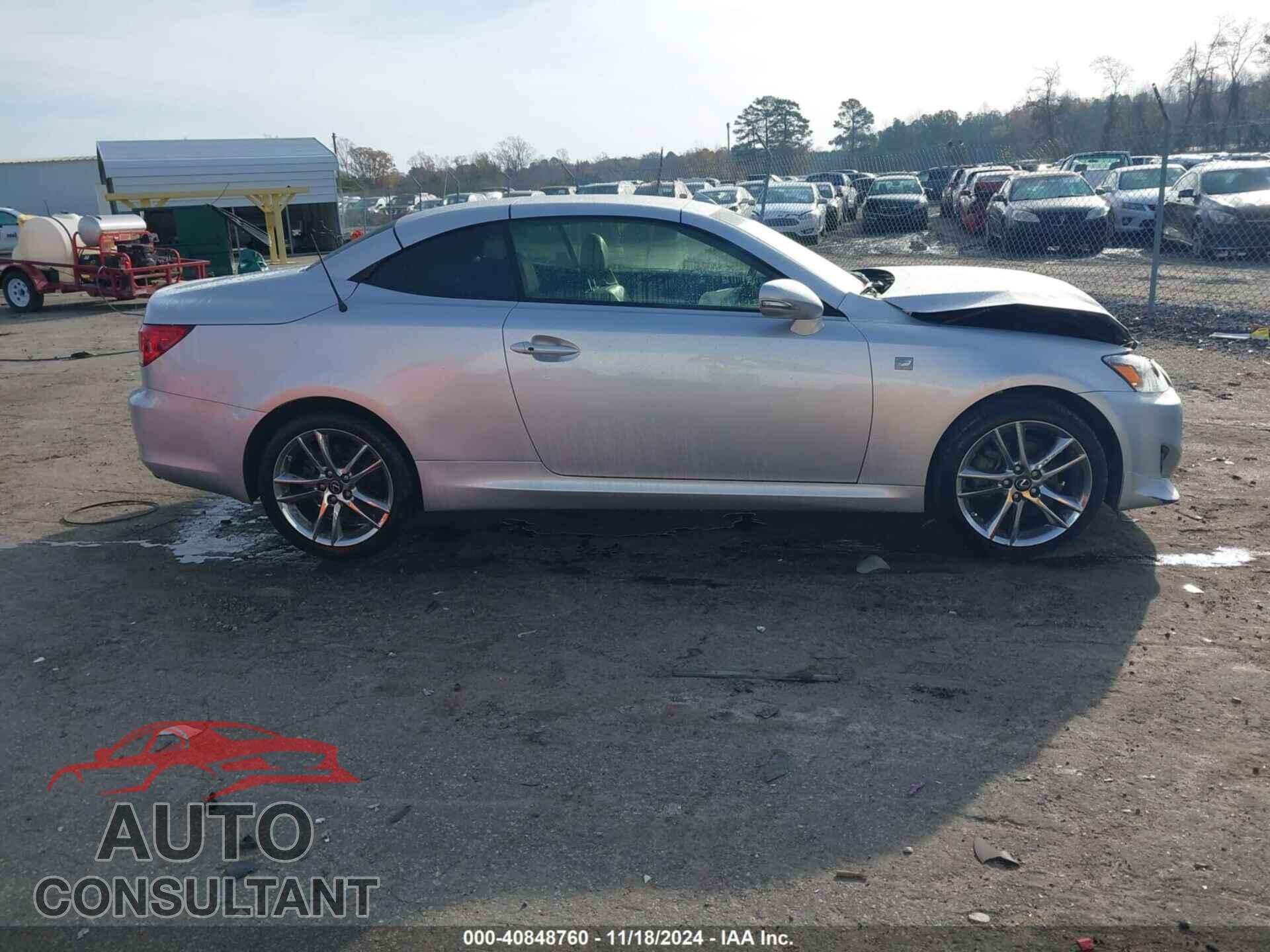 LEXUS IS 250C 2014 - JTHFF2C26E2529755