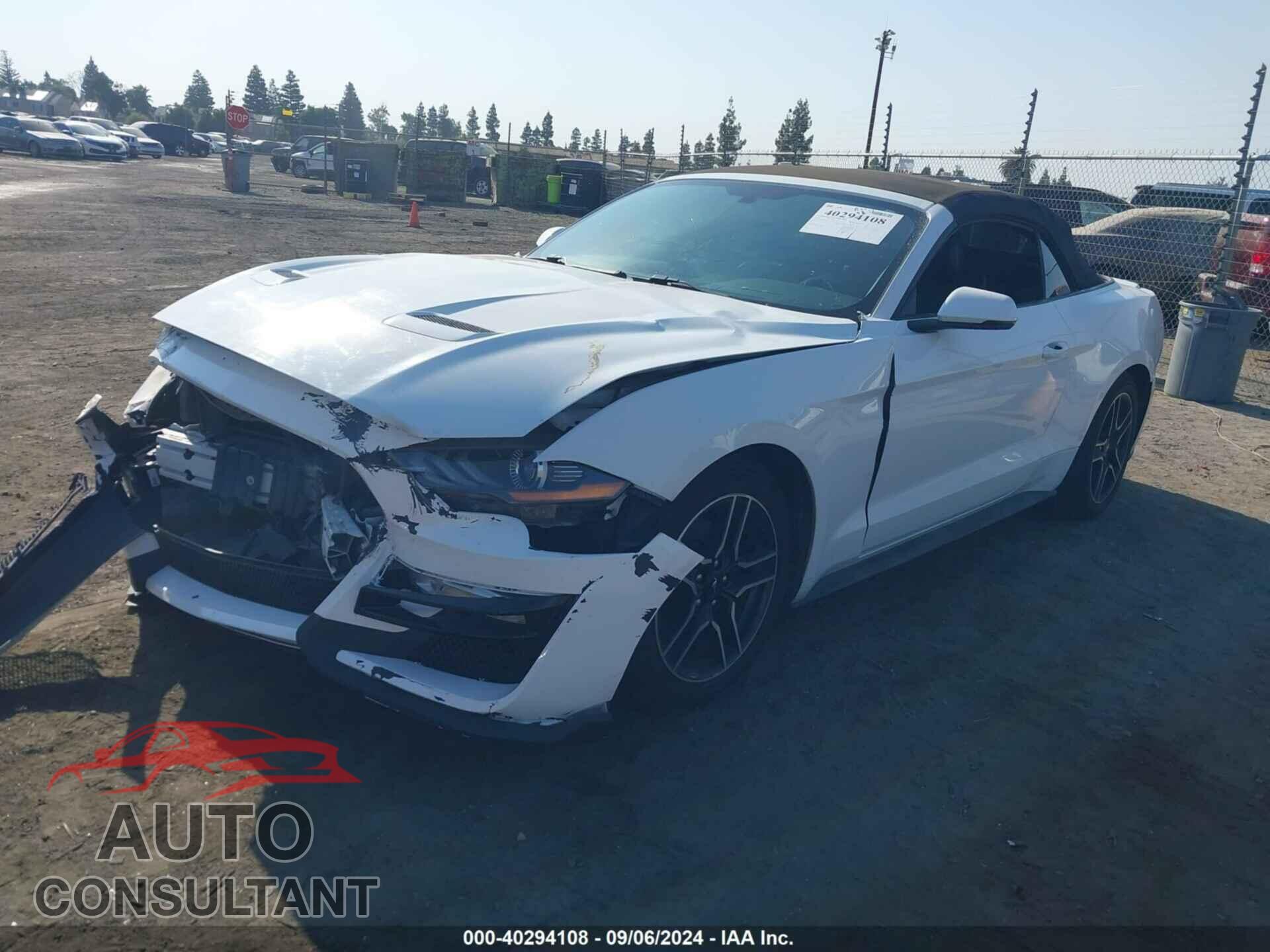 FORD MUSTANG 2018 - 1FATP8UH2J5142643