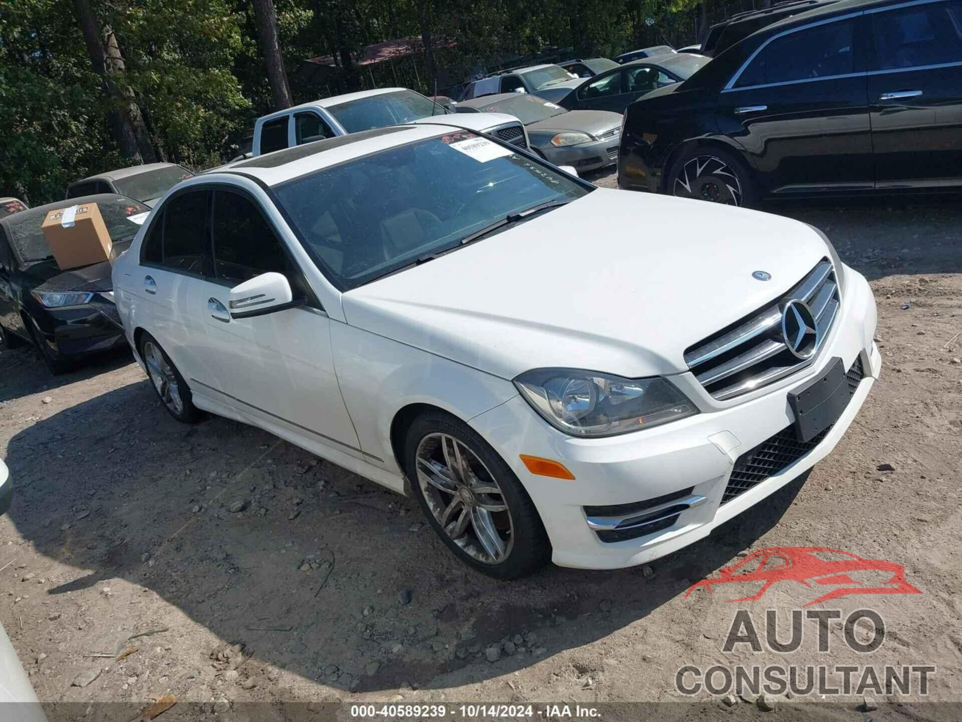 MERCEDES-BENZ C 300 2014 - WDDGF8AB5EA943536