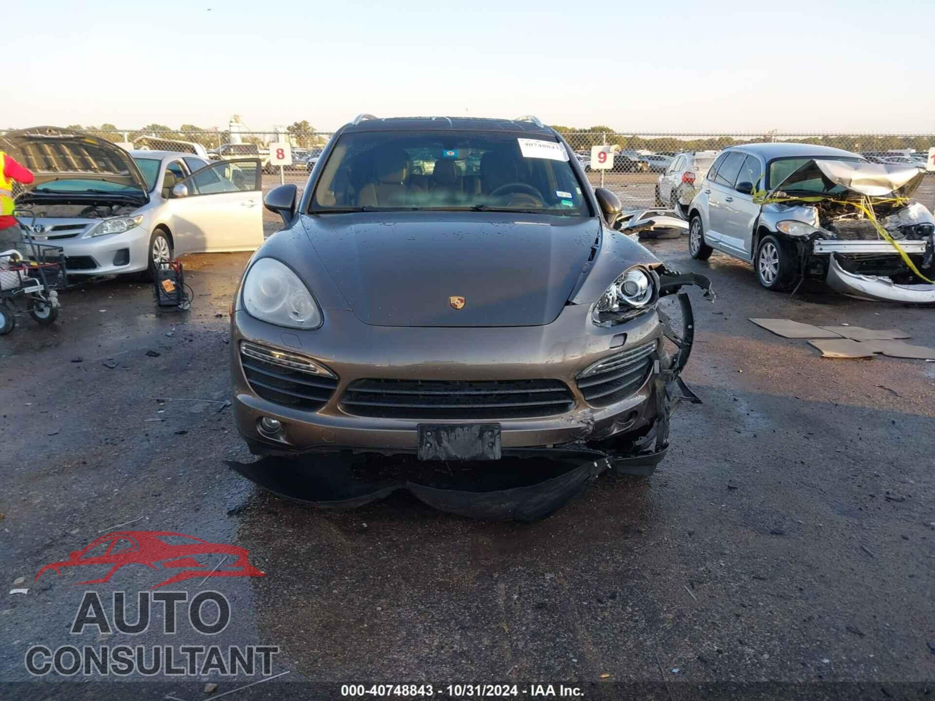 PORSCHE CAYENNE 2012 - WP1AB2A25CLA43261