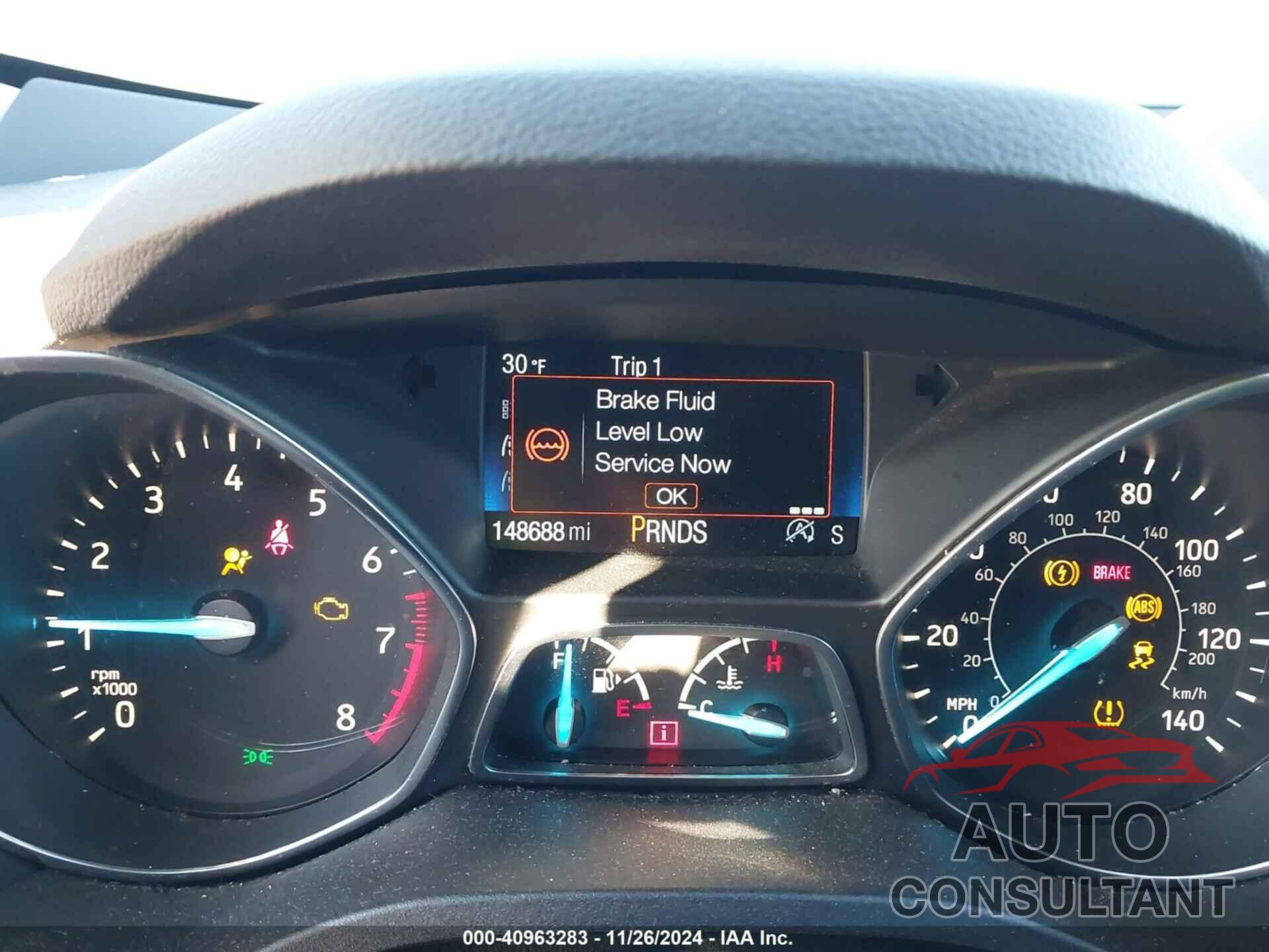 FORD ESCAPE 2017 - 1FMCU0GD0HUD74697