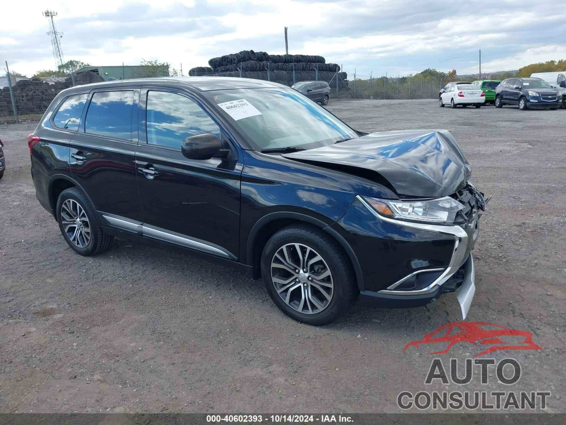 MITSUBISHI OUTLANDER 2018 - JA4AZ3A30JZ071341