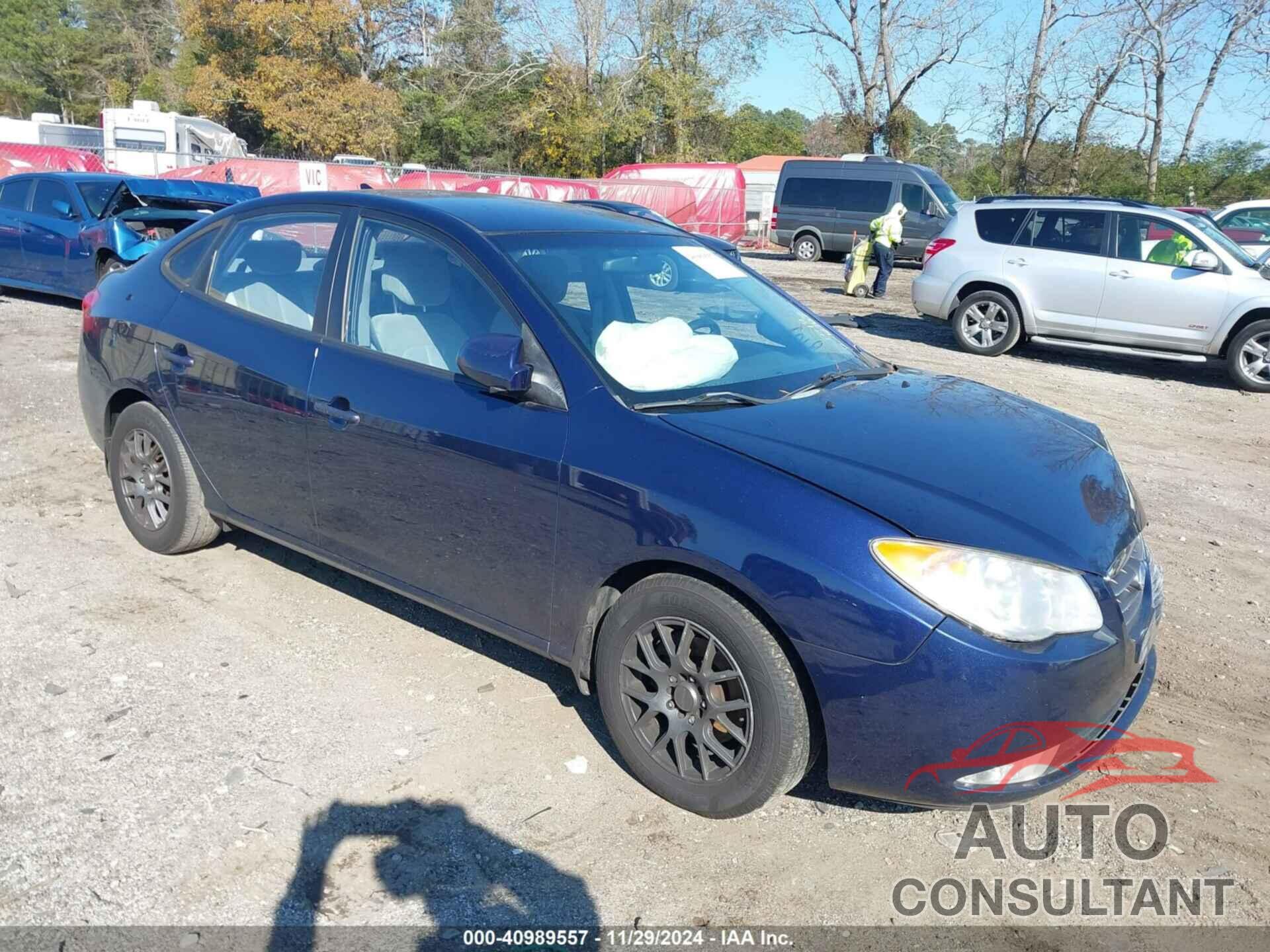 HYUNDAI ELANTRA 2009 - KMHDU46D49U798107