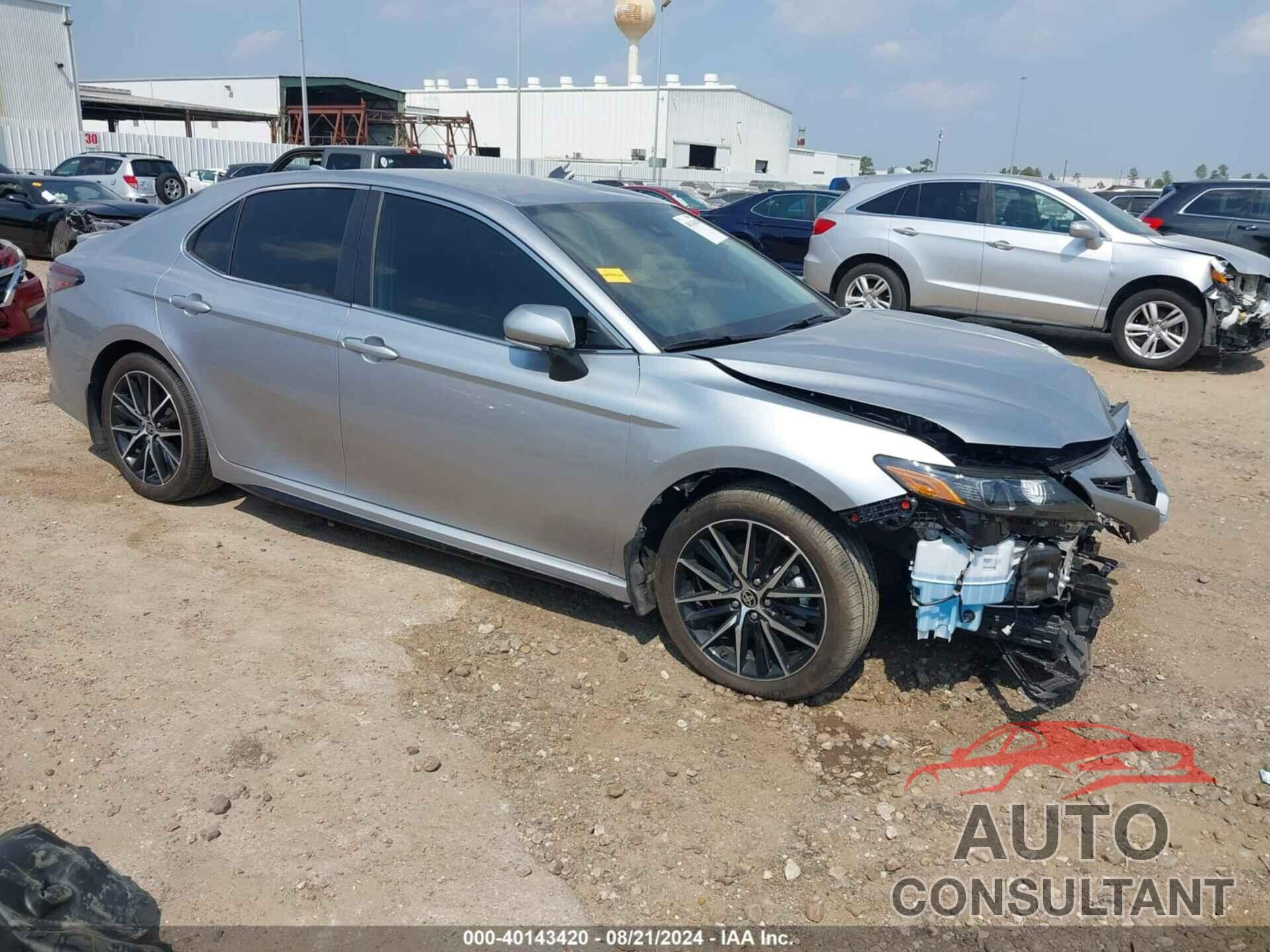 TOYOTA CAMRY 2024 - 4T1G11AK9RU896950