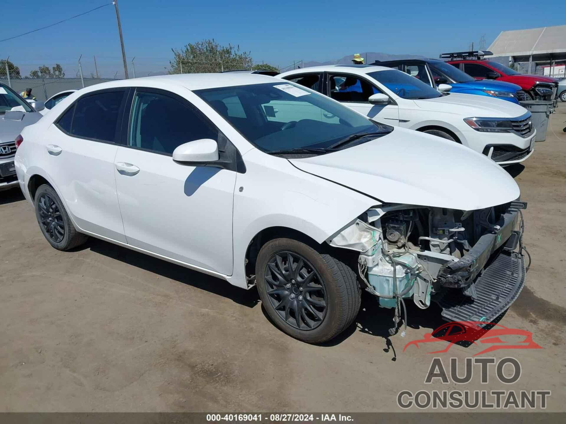 TOYOTA COROLLA 2018 - 5YFBURHE4JP853896