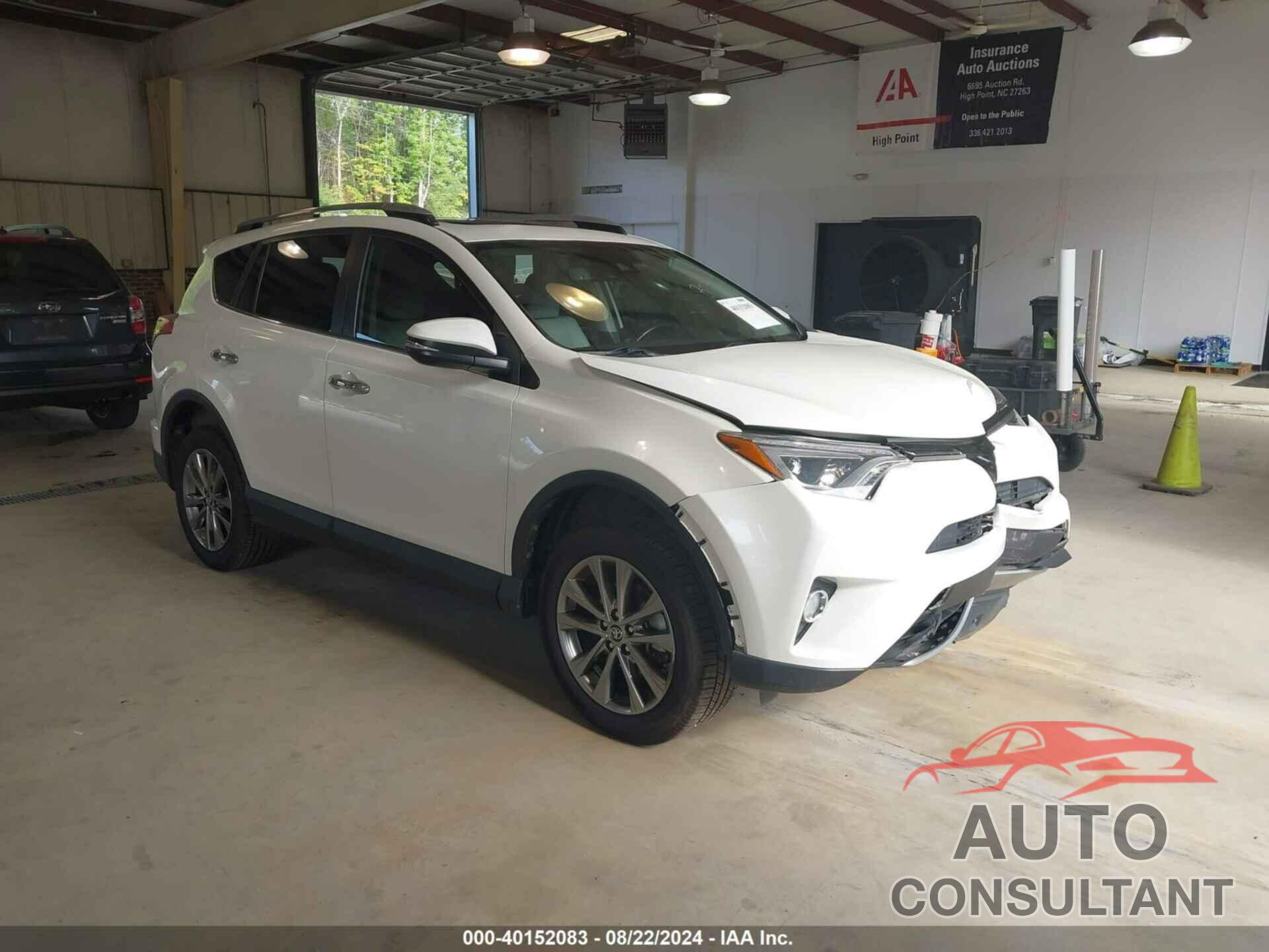 TOYOTA RAV4 2018 - JTMYFREV4JJ749227