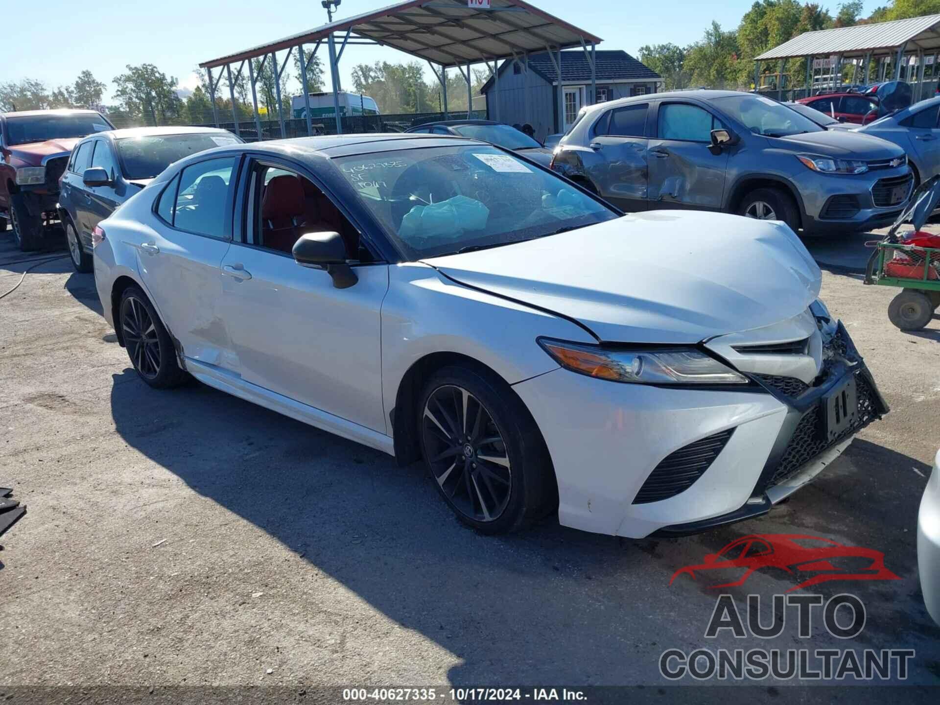 TOYOTA CAMRY 2019 - 4T1B61HK7KU209648