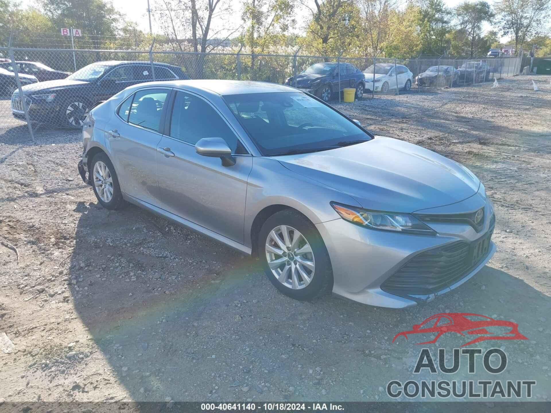 TOYOTA CAMRY 2018 - 4T1B11HK5JU156753