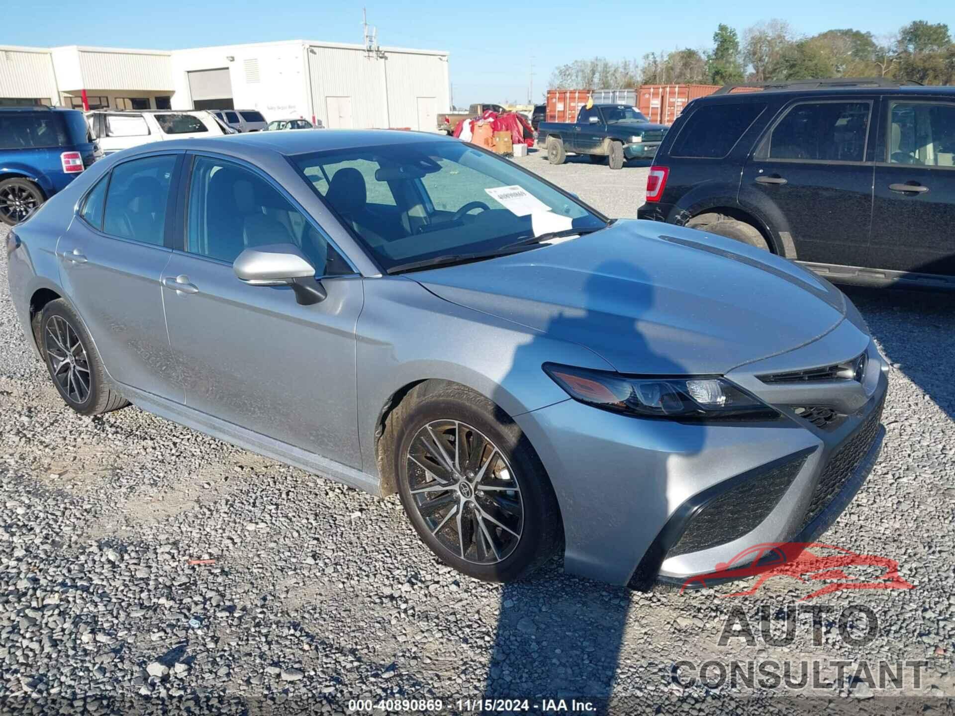 TOYOTA CAMRY 2024 - 4T1G11AK5RU858230