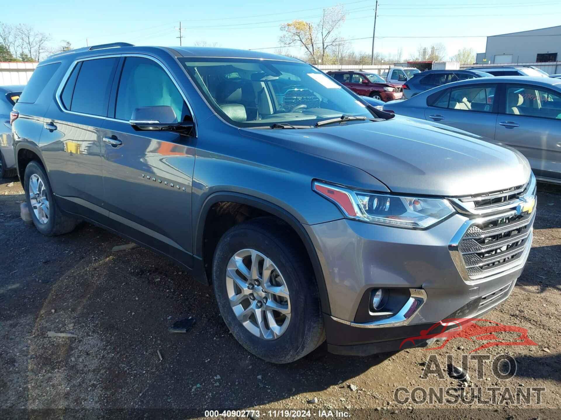 CHEVROLET TRAVERSE 2018 - 1GNERGKW3JJ252219