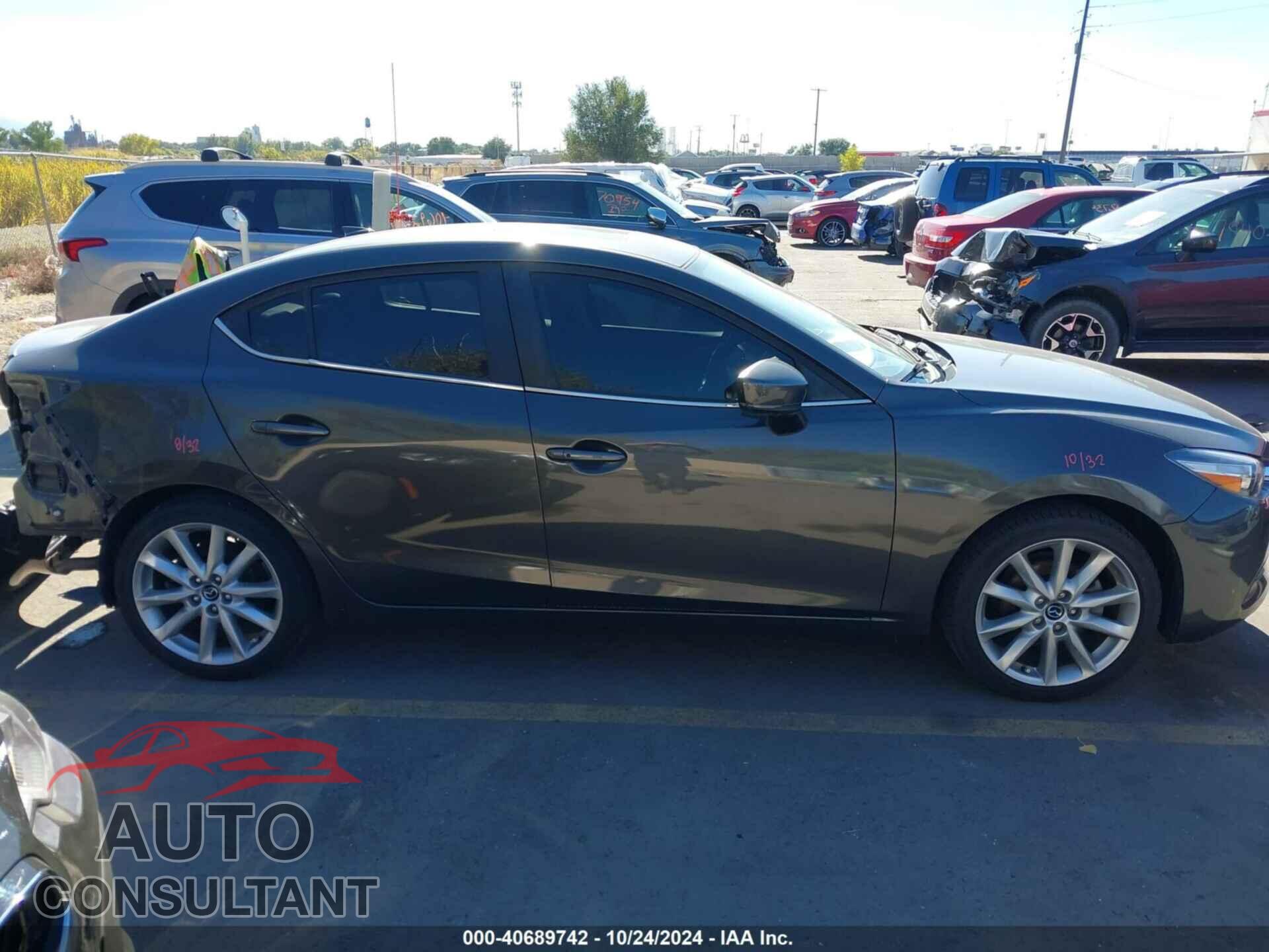 MAZDA MAZDA3 2017 - 3MZBN1V78HM114033