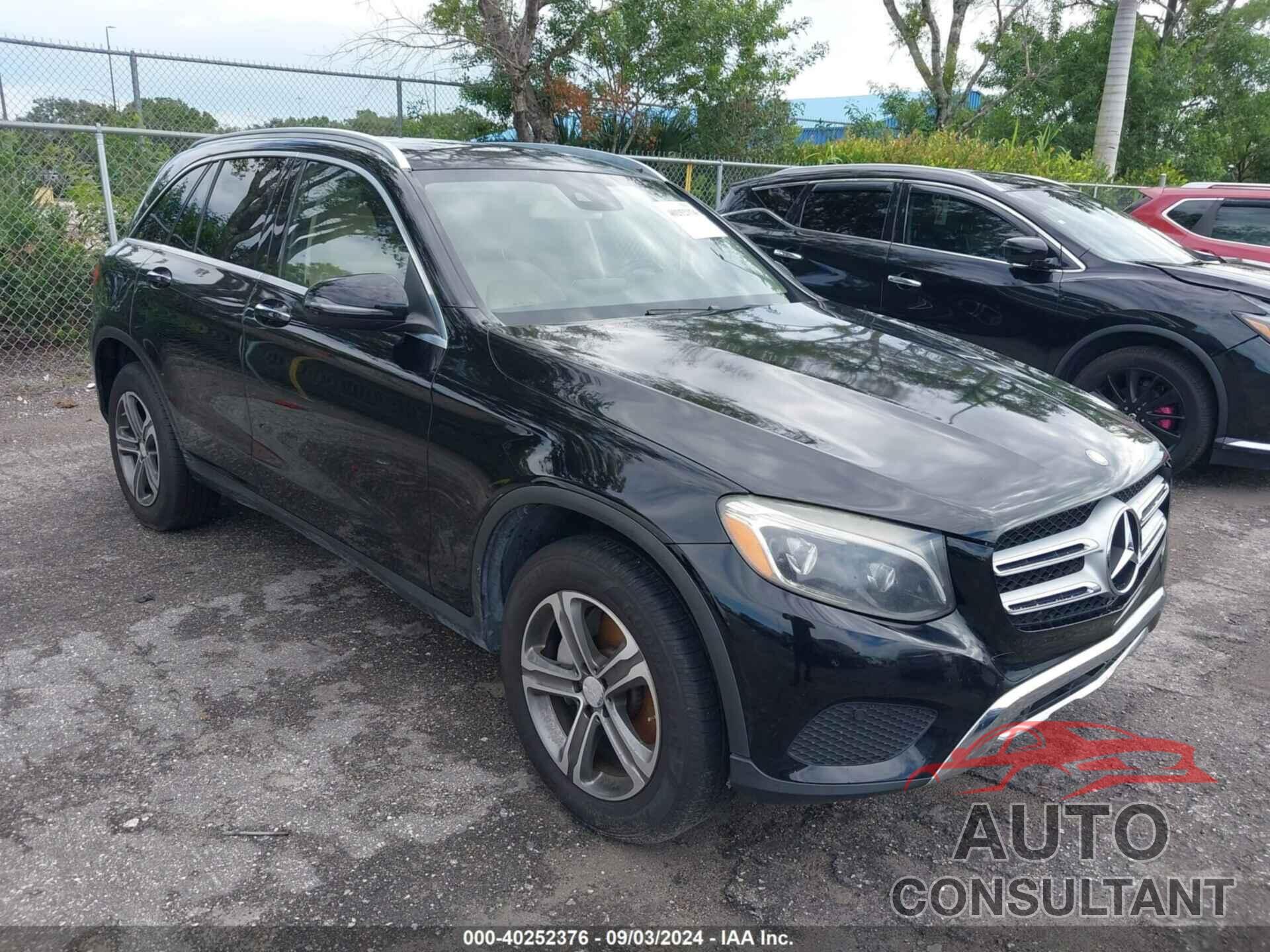 MERCEDES-BENZ GLC 300 2016 - WDC0G4JB8GF007458