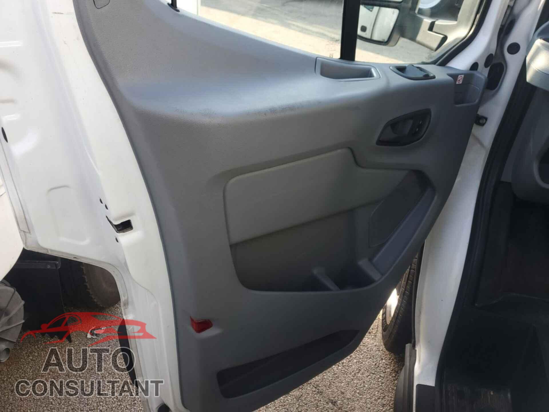FORD TRANSIT 2019 - 1FTYR1YGXKKB79963