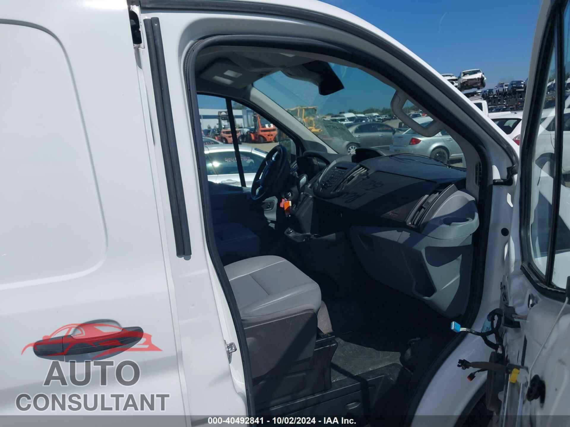 FORD TRANSIT-250 2017 - 1FTYR2YM4HKA88854