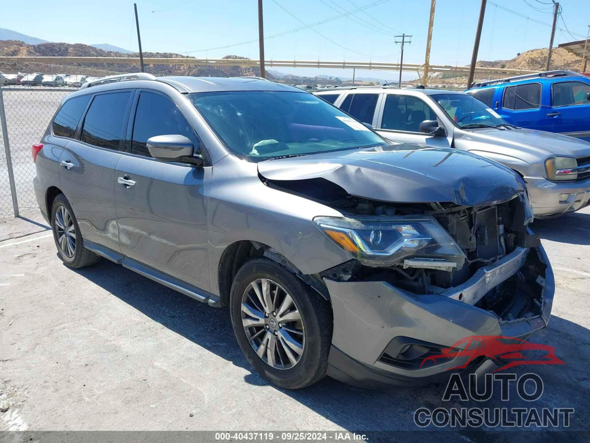 NISSAN PATHFINDER 2019 - 5N1DR2MN5KC618808