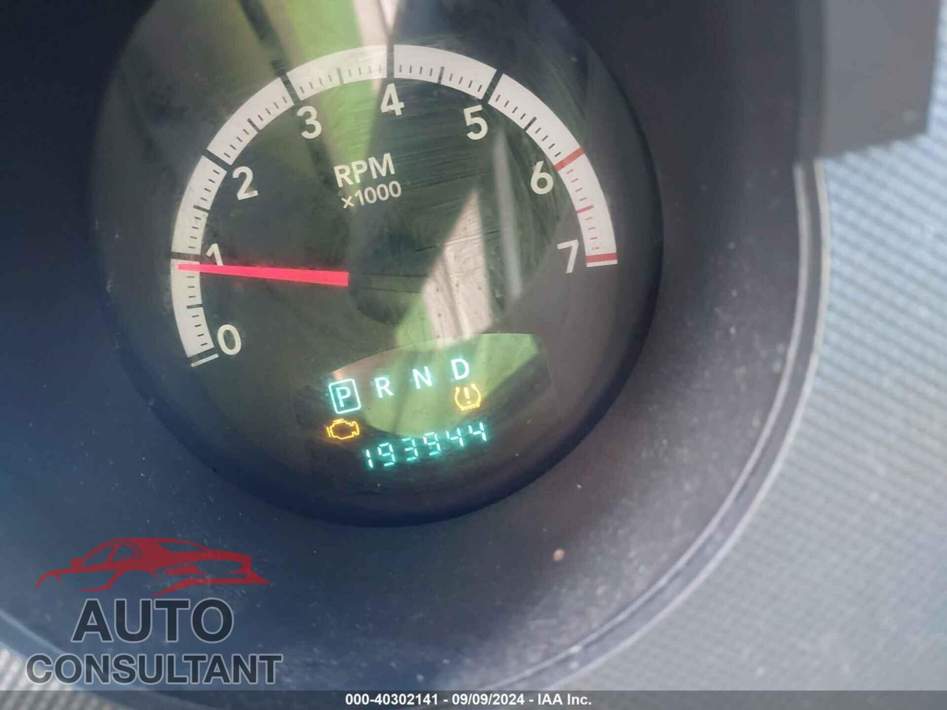 DODGE NITRO 2011 - 1D4PU4GX4BW501022