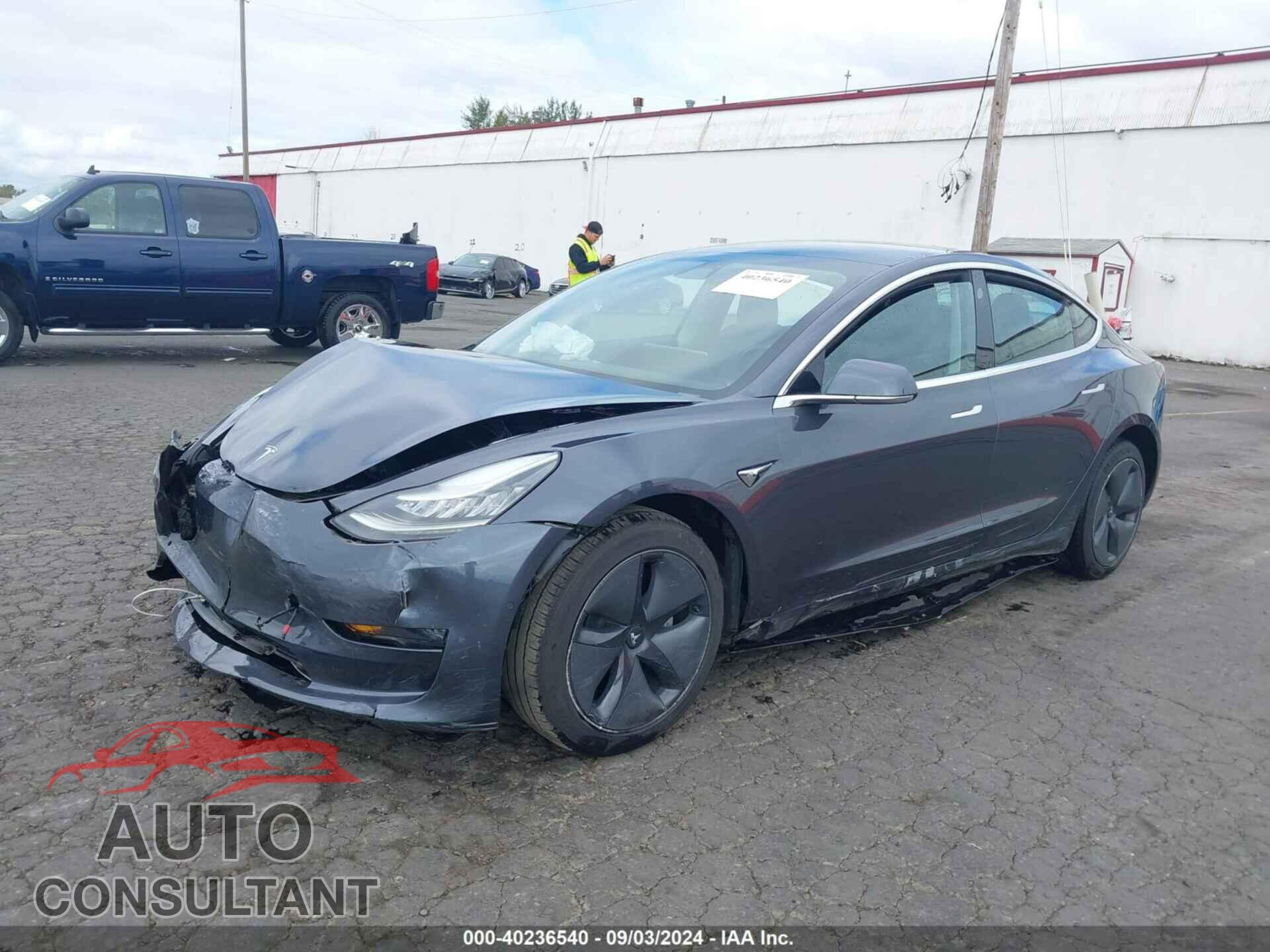 TESLA MODEL 3 2019 - 5YJ3E1EA1KF411367
