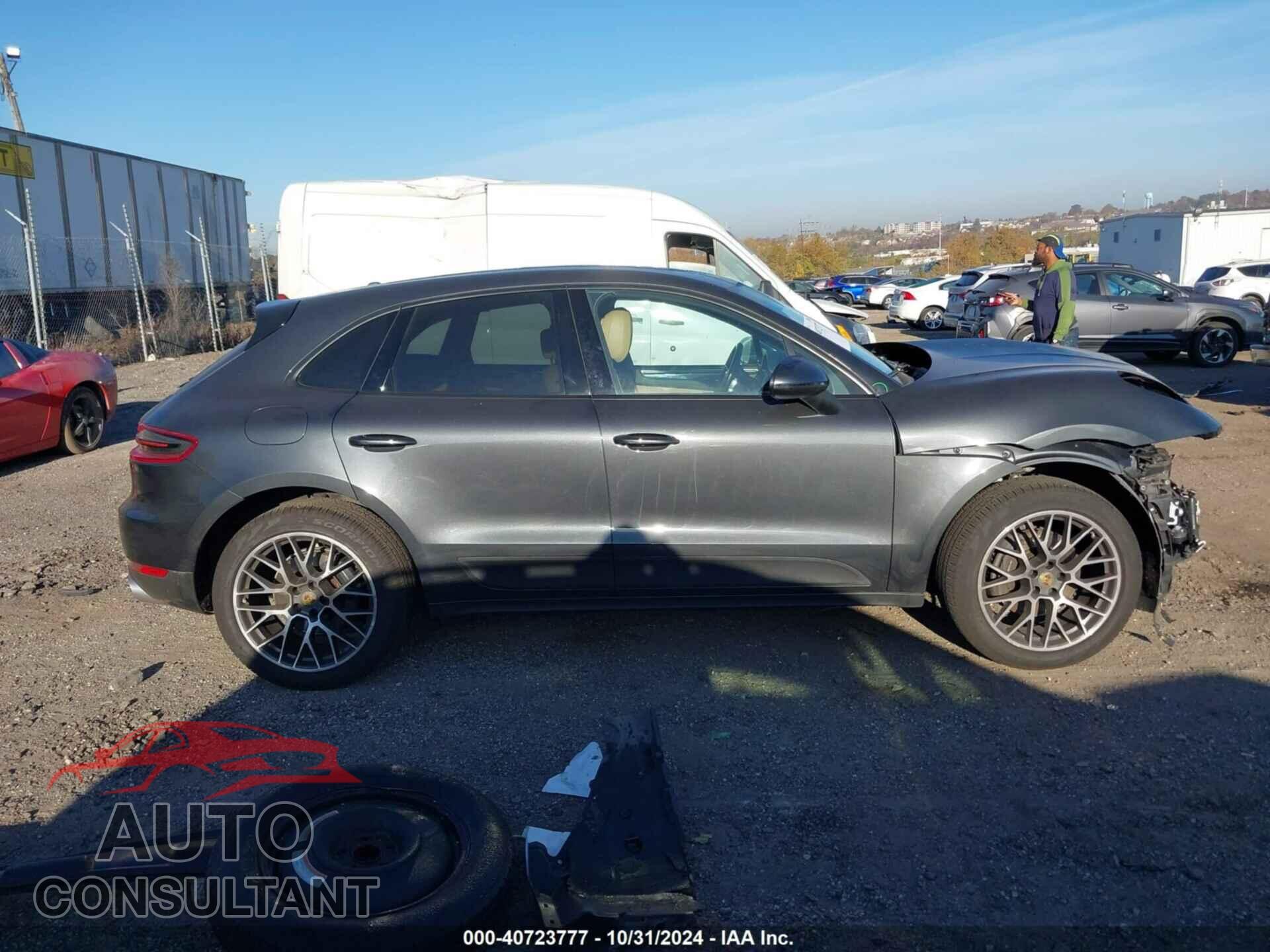 PORSCHE MACAN 2018 - WP1AA2A59JLB15380