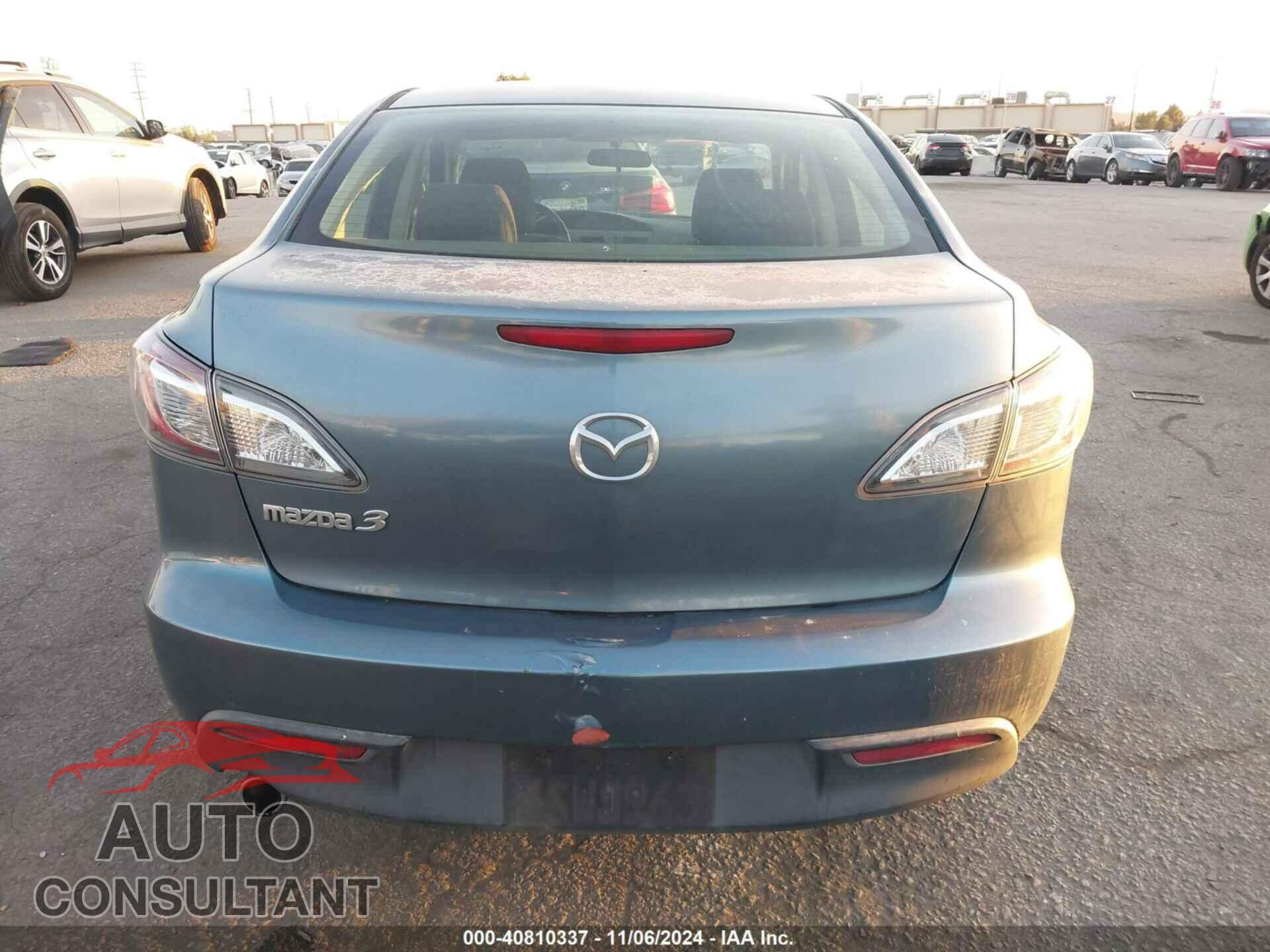 MAZDA MAZDA3 2011 - JM1BL1VG3B1499014
