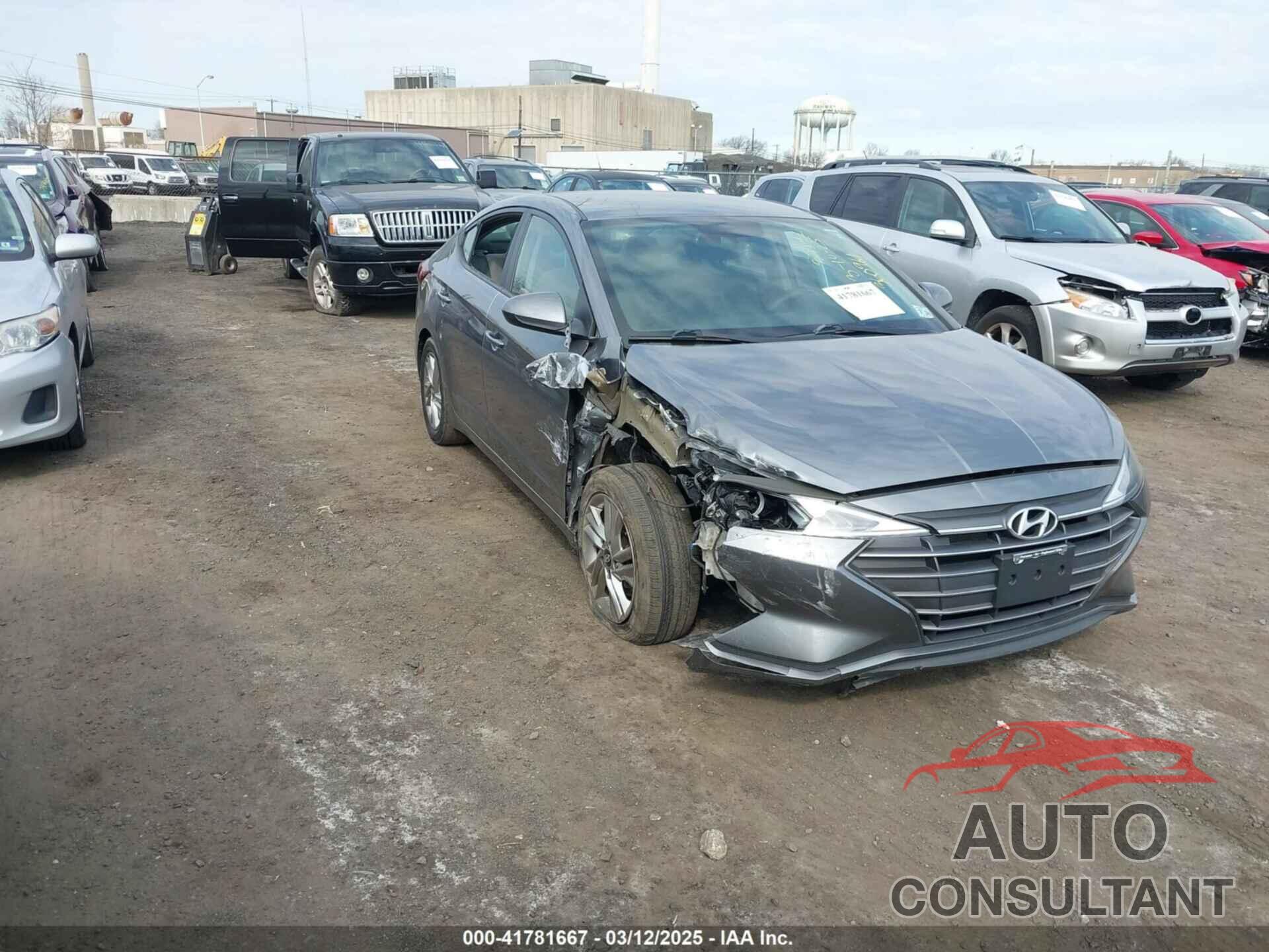 HYUNDAI ELANTRA 2019 - 5NPD84LF7KH417770
