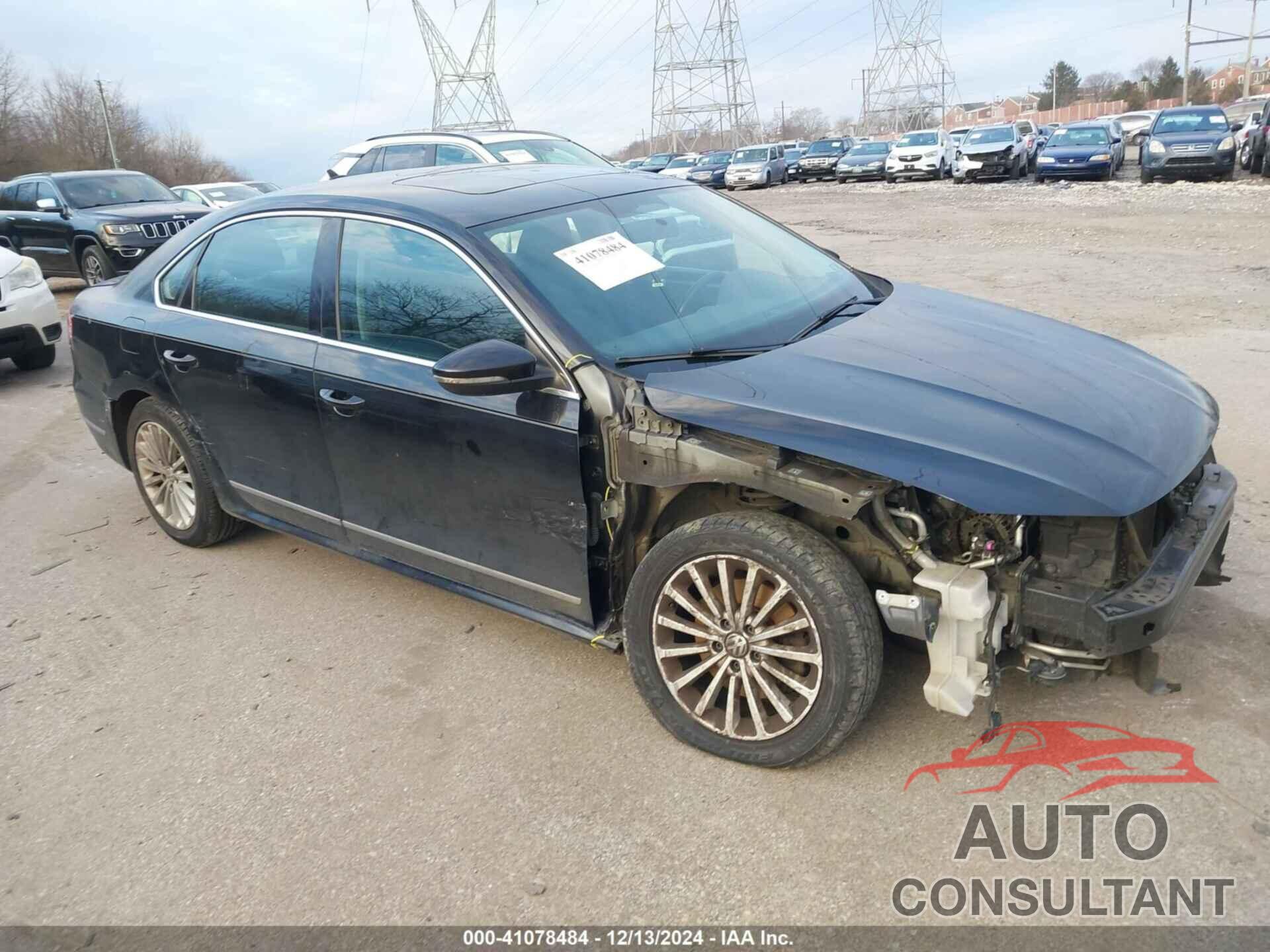 VOLKSWAGEN PASSAT 2017 - 1VWBT7A30HC033721