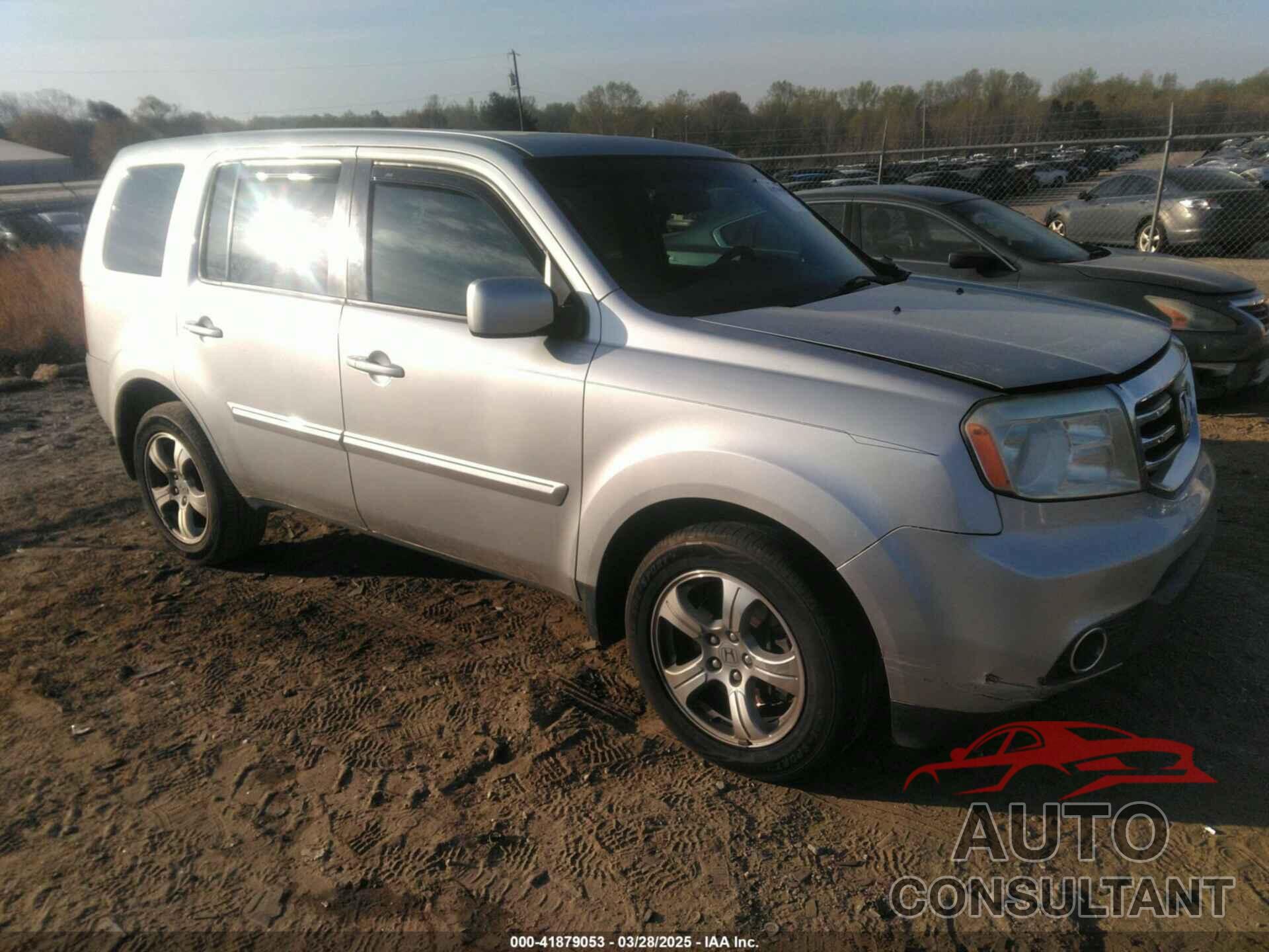 HONDA PILOT 2015 - 5FNYF3H5XFB022200