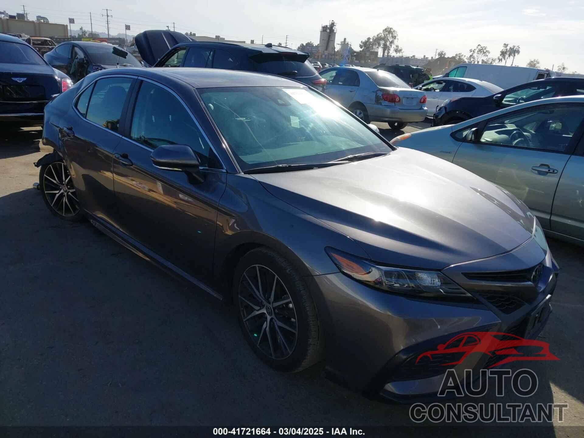 TOYOTA CAMRY 2023 - 4T1T11AK5PU778583