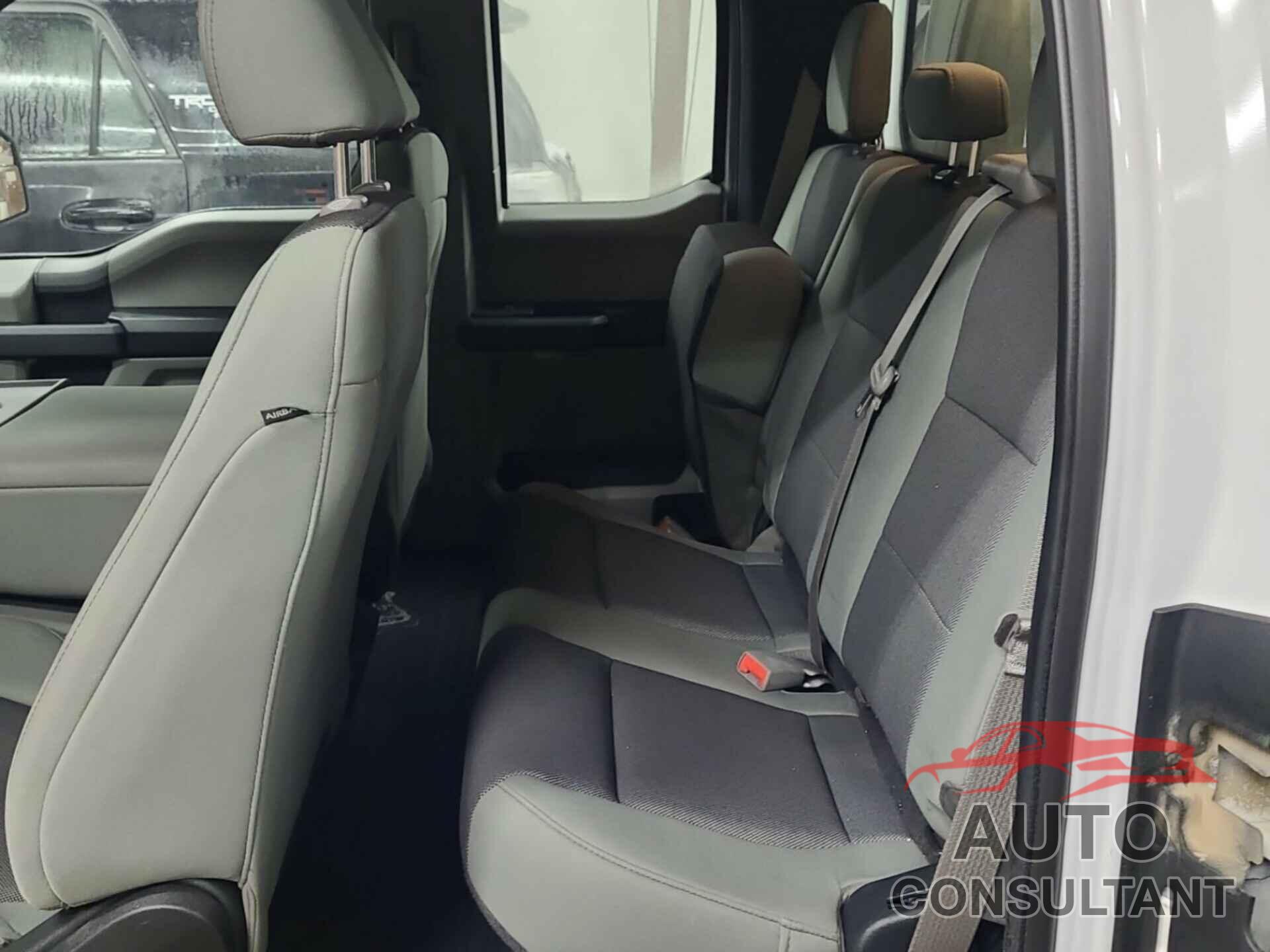 FORD F-150 2020 - 1FTEX1E50LKD98718