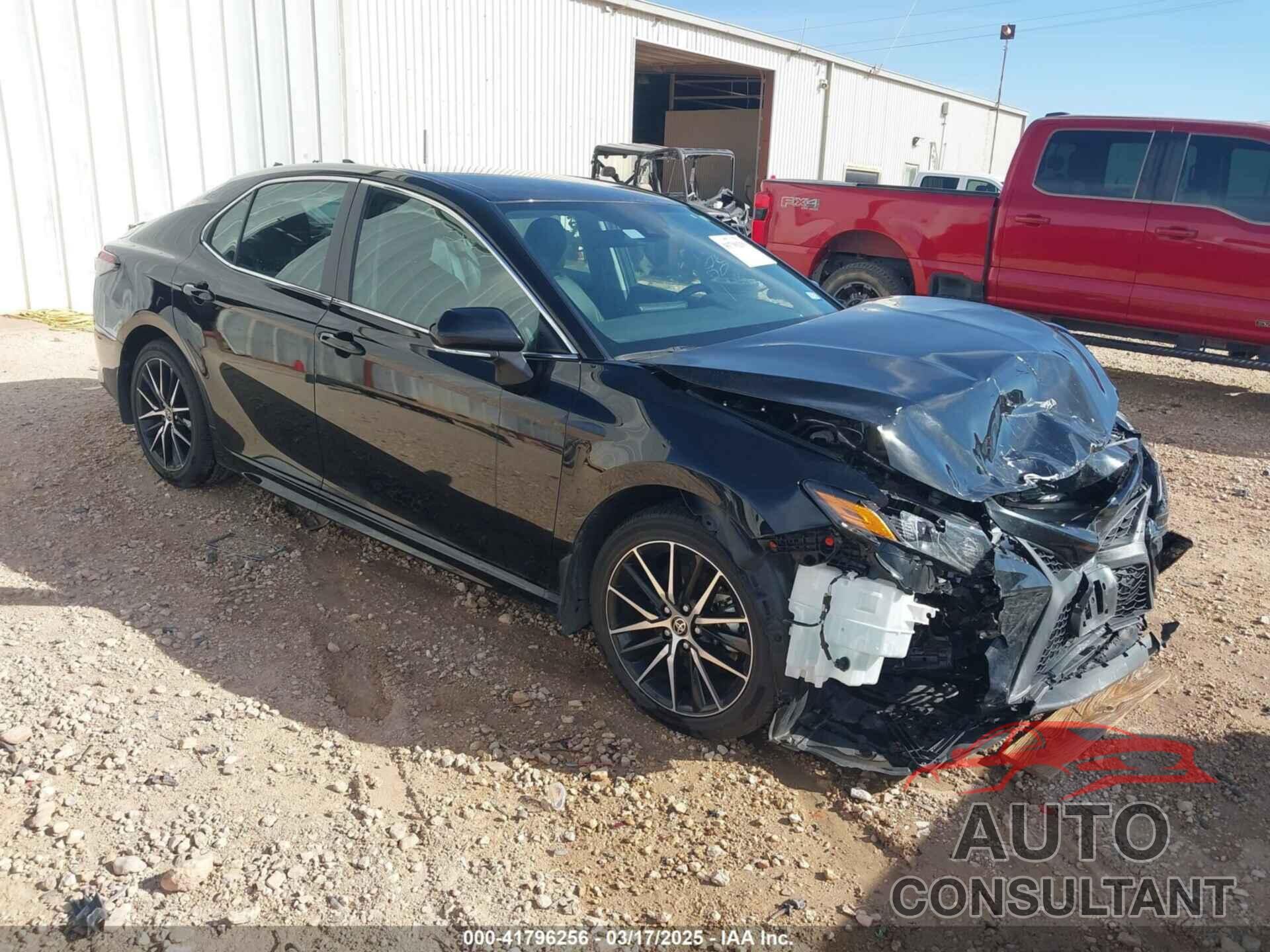TOYOTA CAMRY 2023 - 4T1G11AK1PU116193
