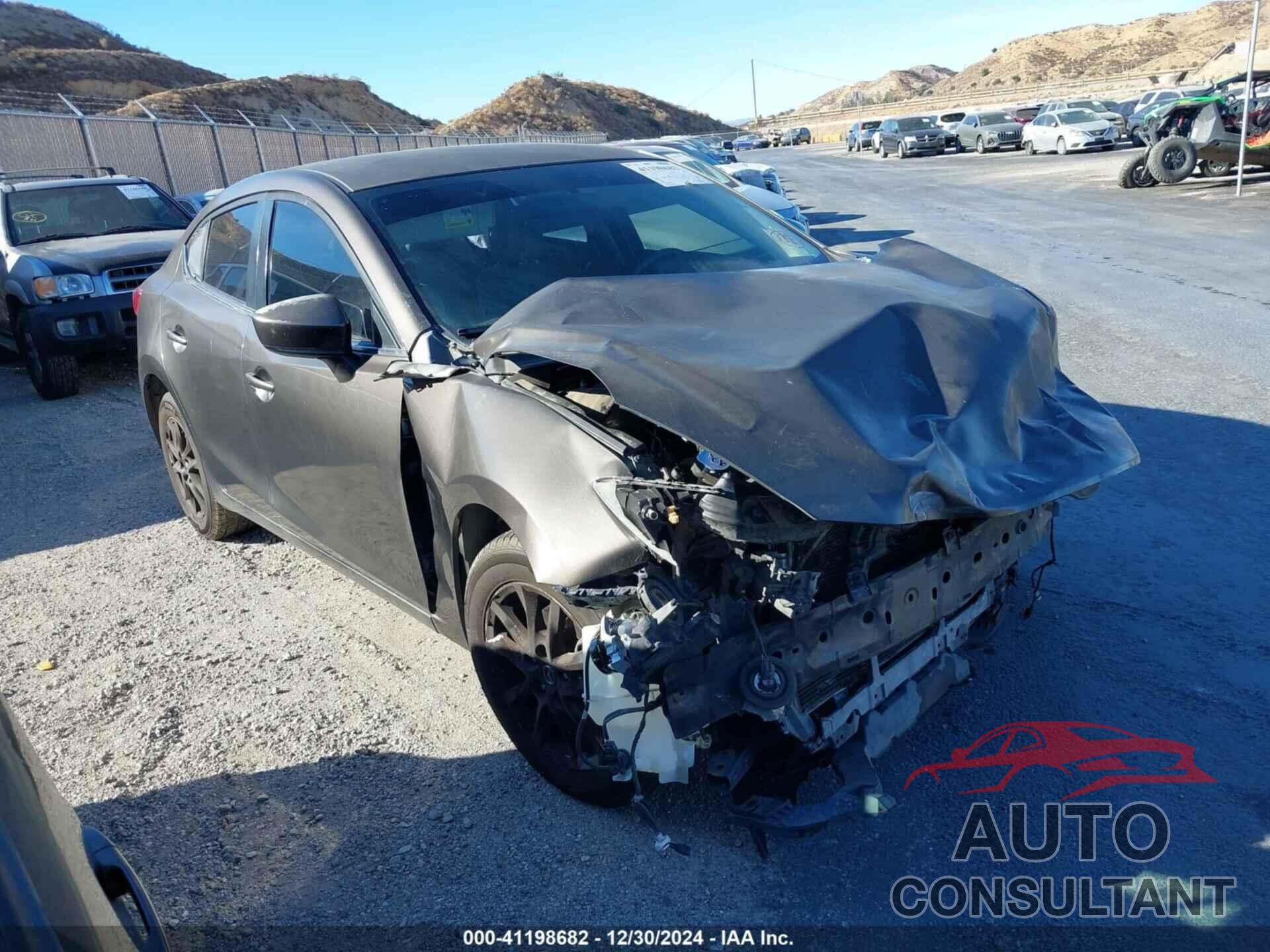 MAZDA MAZDA3 2014 - JM1BM1V72E1111885