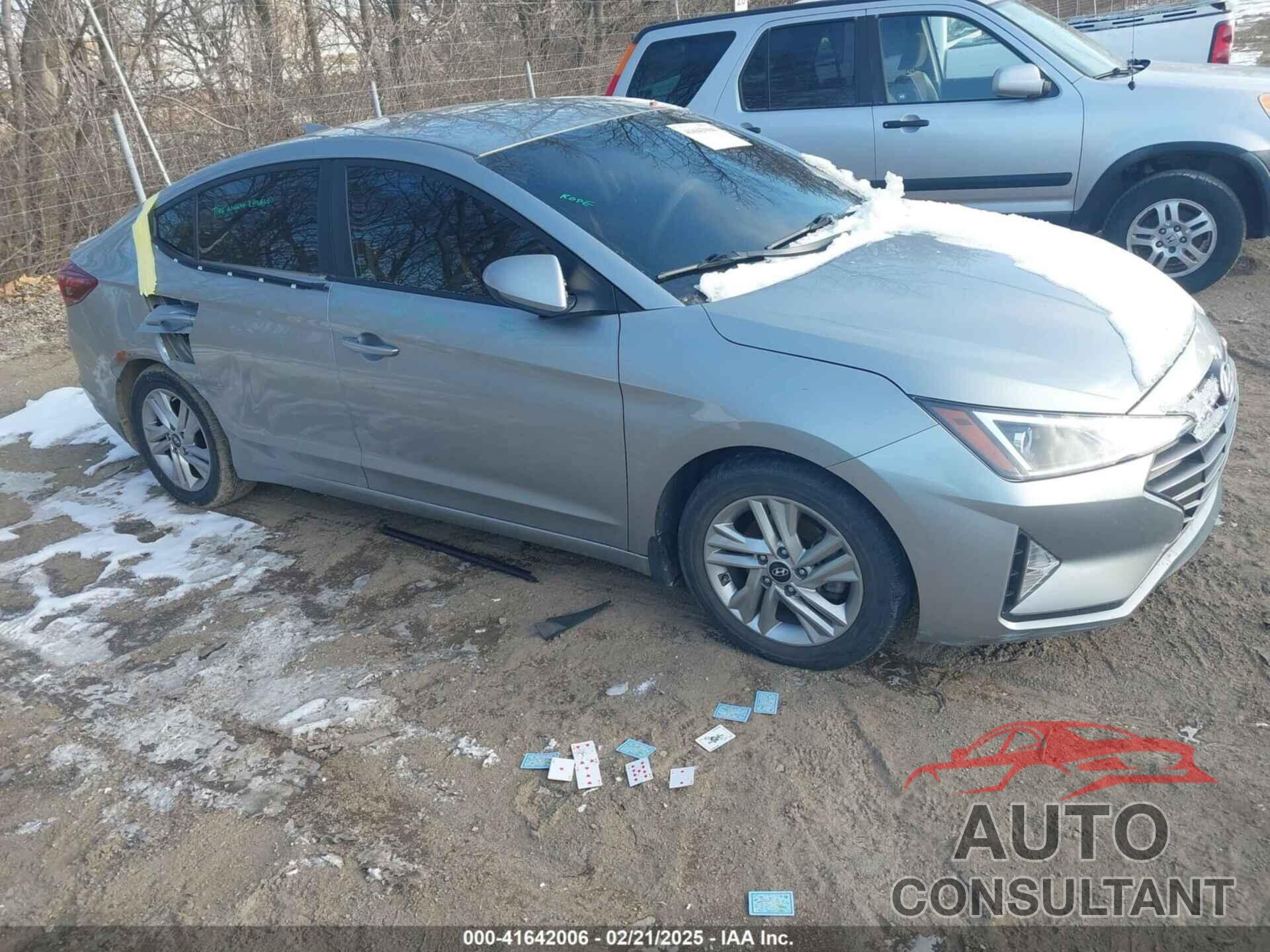 HYUNDAI ELANTRA 2020 - 5NPD84LF5LH606127