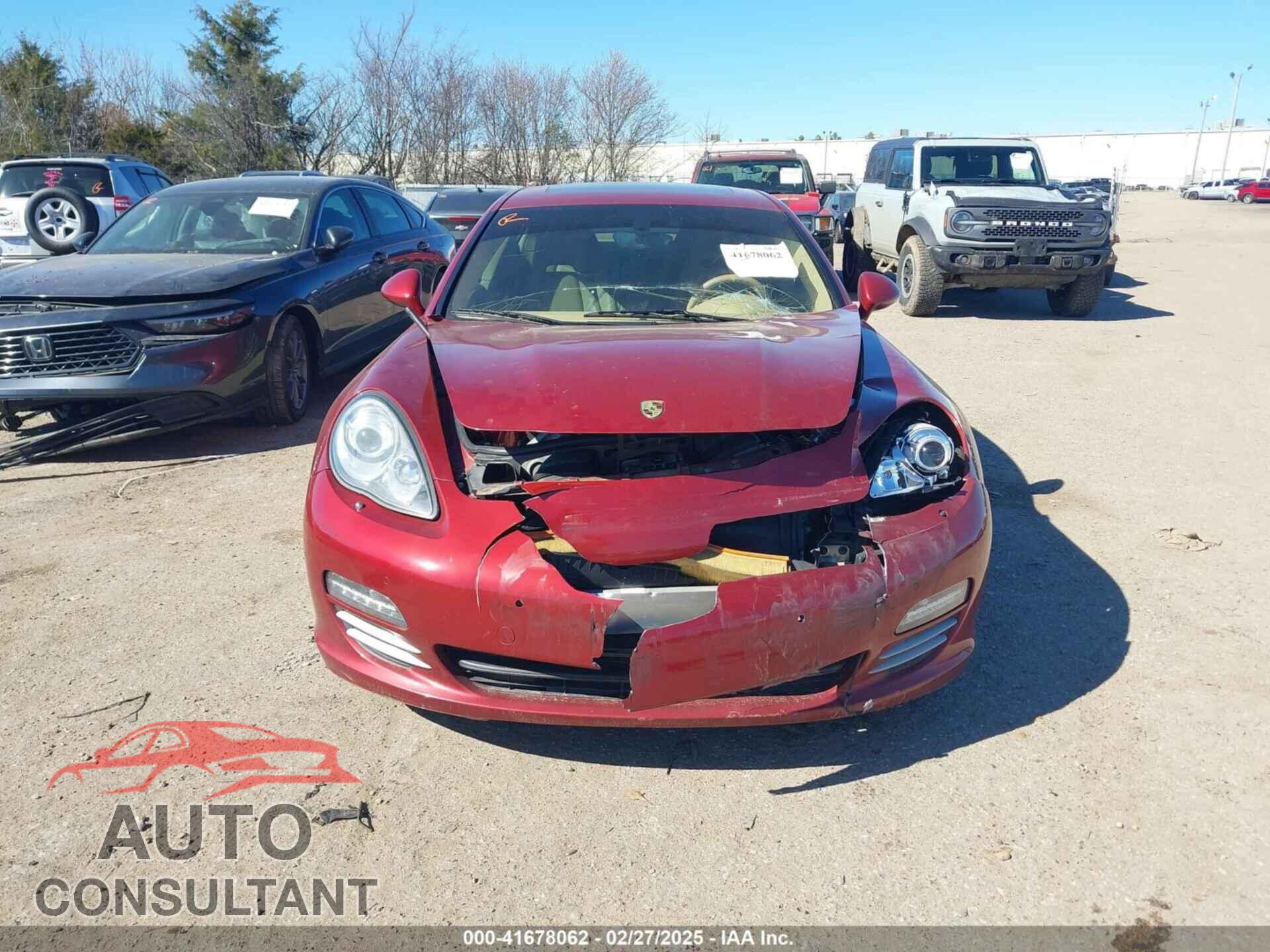 PORSCHE PANAMERA 2011 - WP0AA2A74BL021220