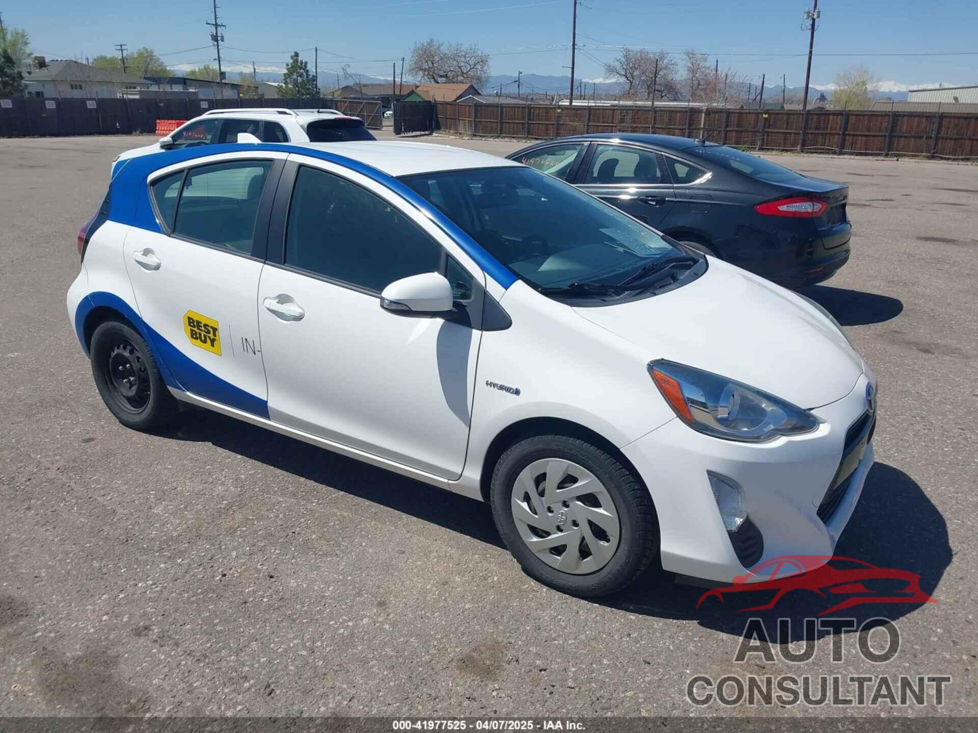 TOYOTA PRIUS C 2016 - JTDKDTB34G1121804