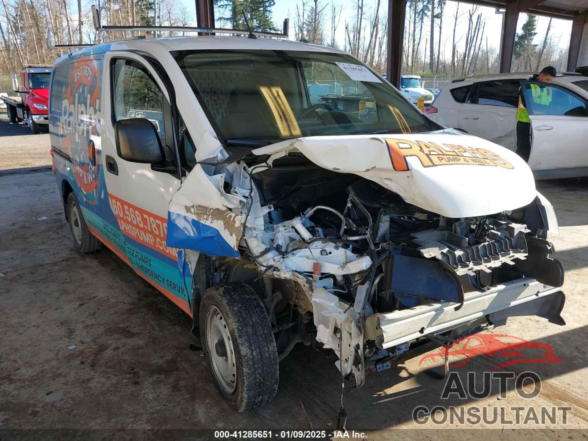 NISSAN NV200 2017 - 3N6CM0KN6HK721273