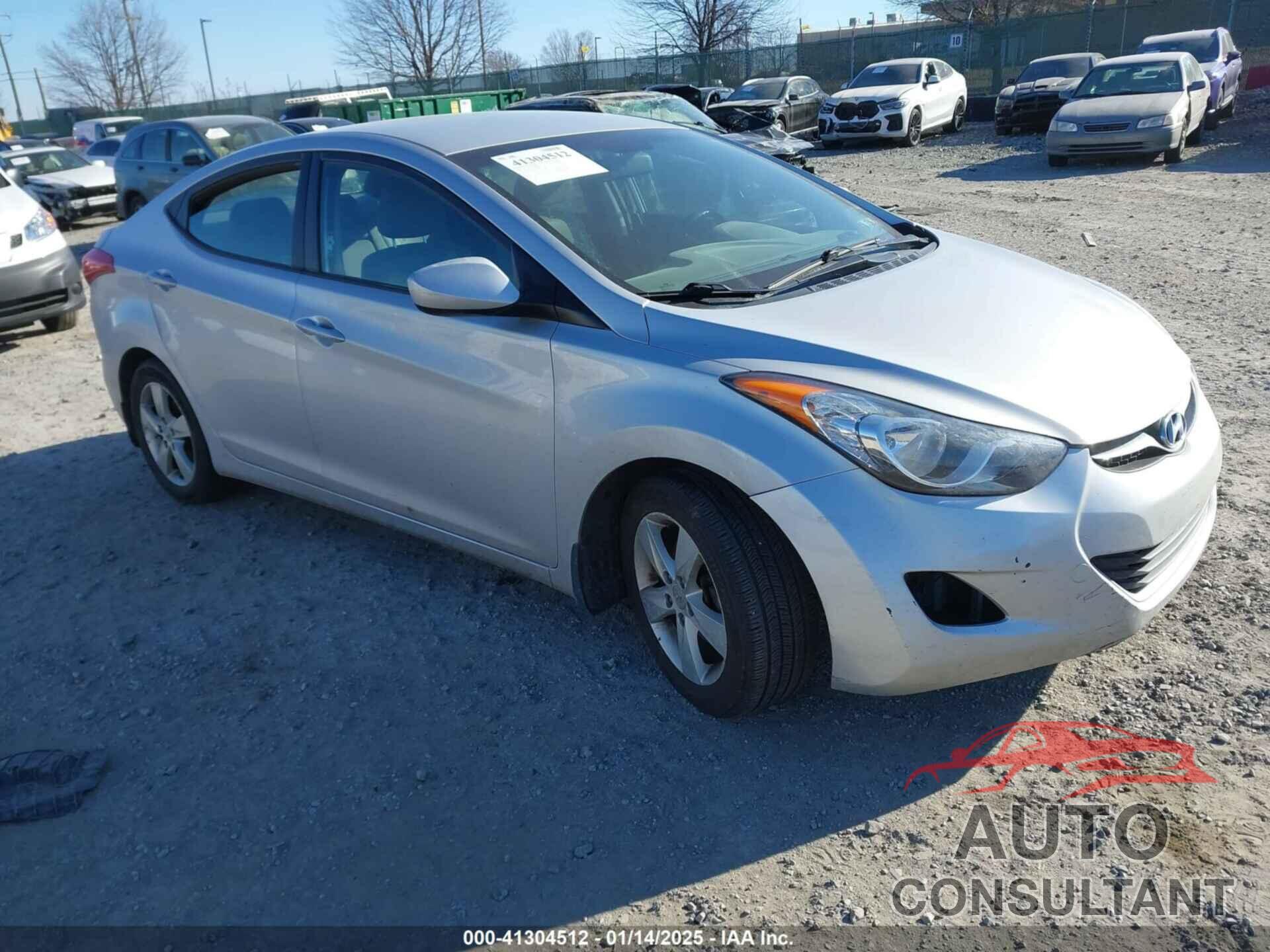 HYUNDAI ELANTRA 2013 - KMHDH4AE6DU863990