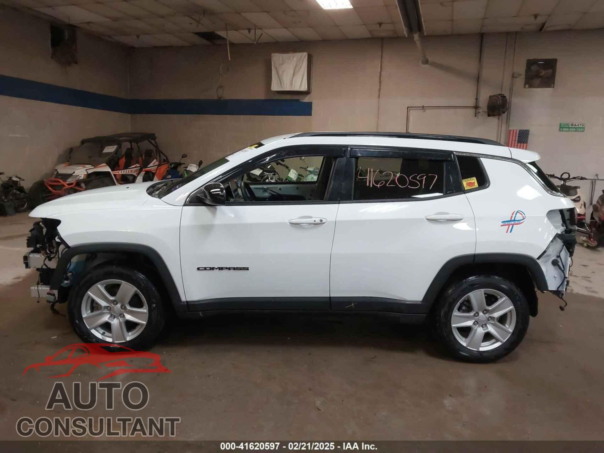JEEP COMPASS 2022 - 3C4NJDBB9NT147839