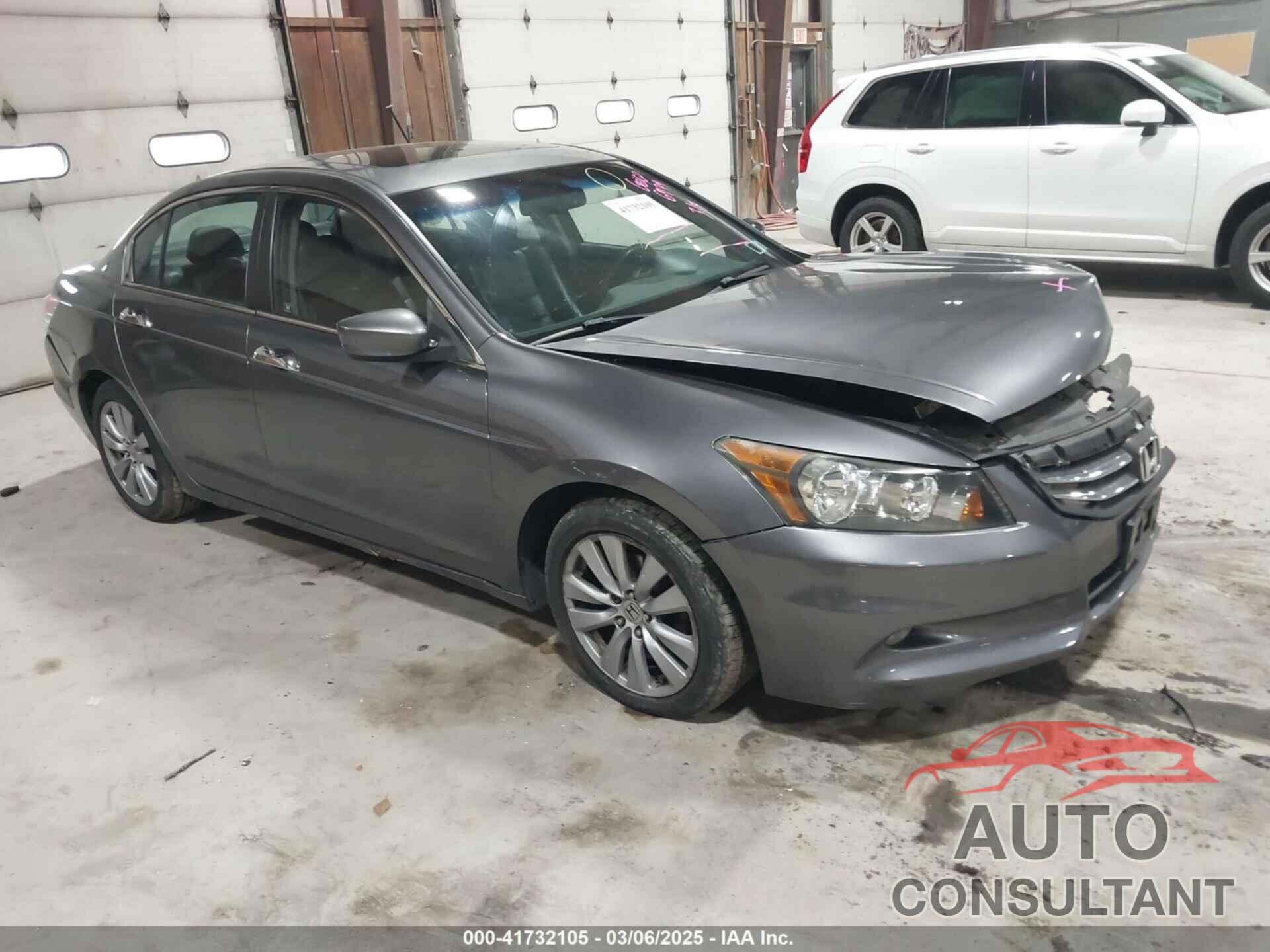 HONDA ACCORD 2011 - 1HGCP3F82BA015055