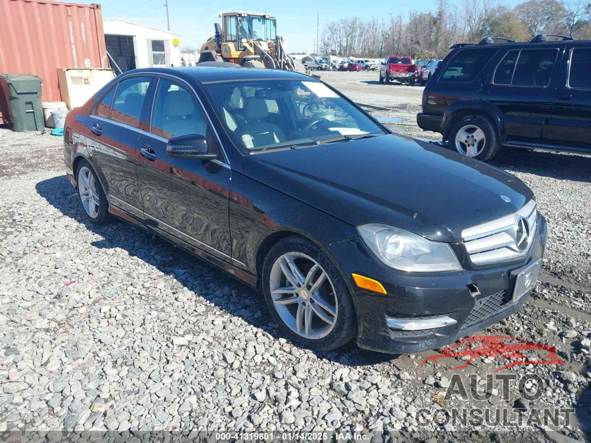 MERCEDES-BENZ C 250 2013 - WDDGF4HBXDA763238