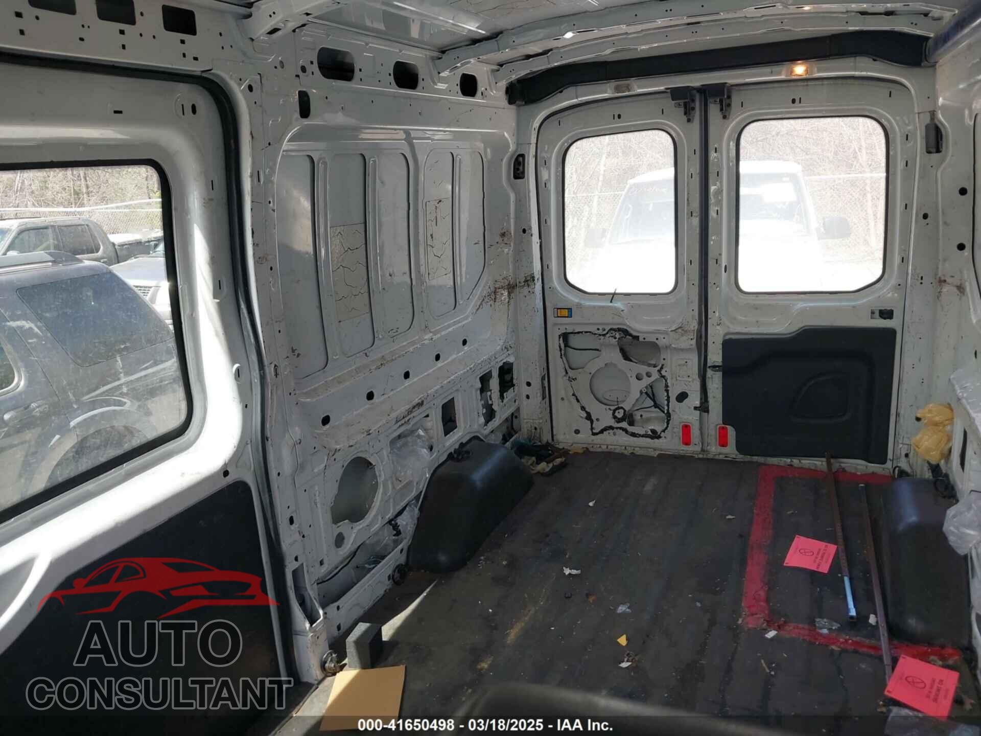 FORD TRANSIT-150 2015 - 1FTNE2CMXFKA06516