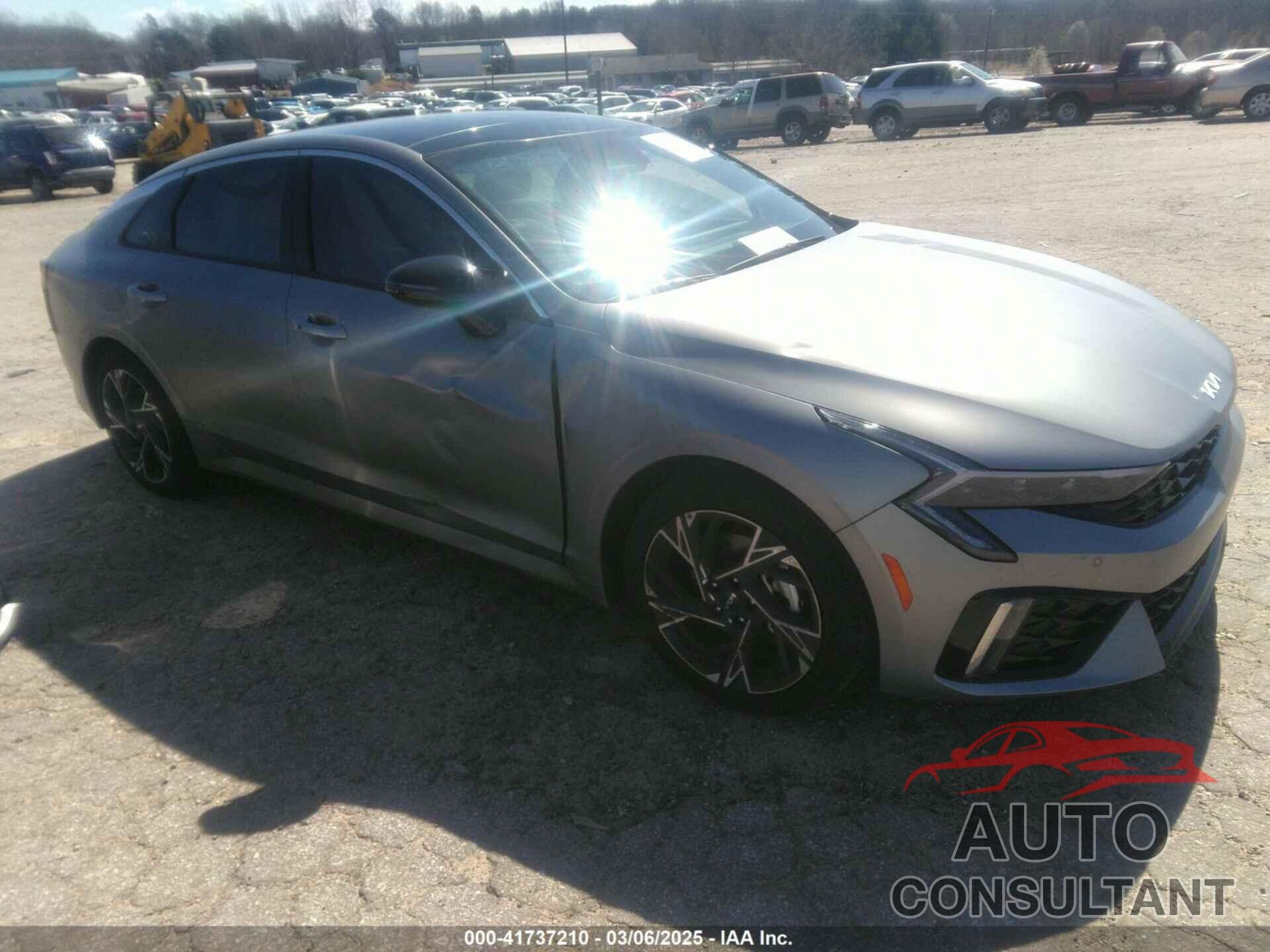 KIA K5 2025 - KNAG64J7XS5278780