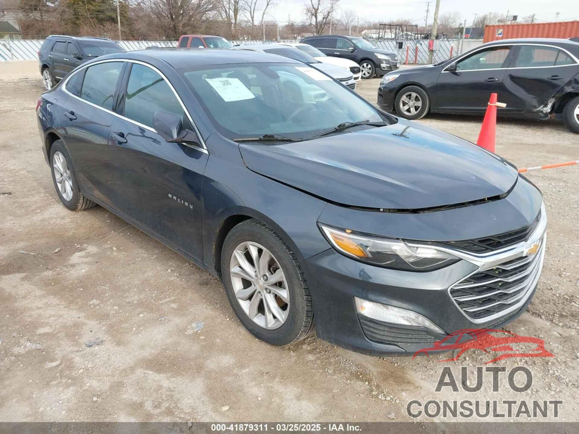 CHEVROLET MALIBU 2020 - 1G1ZD5STXLF042220