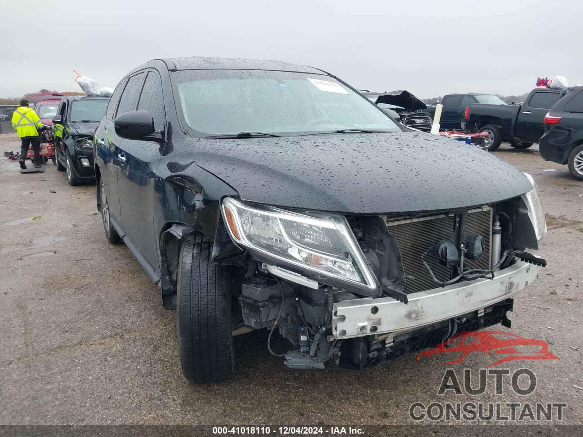 NISSAN PATHFINDER 2015 - 5N1AR2MN2FC613512