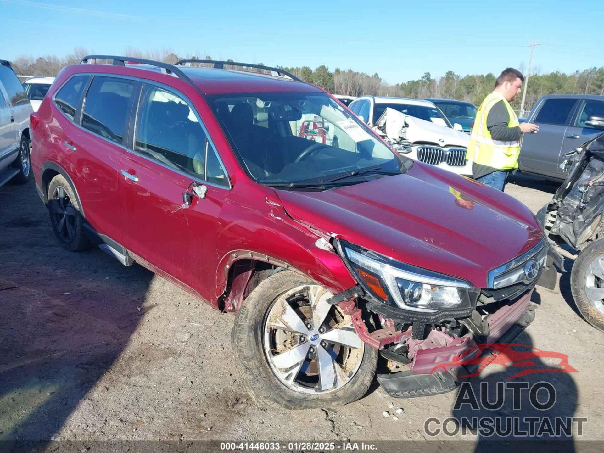 SUBARU FORESTER 2019 - JF2SKAWC8KH563801