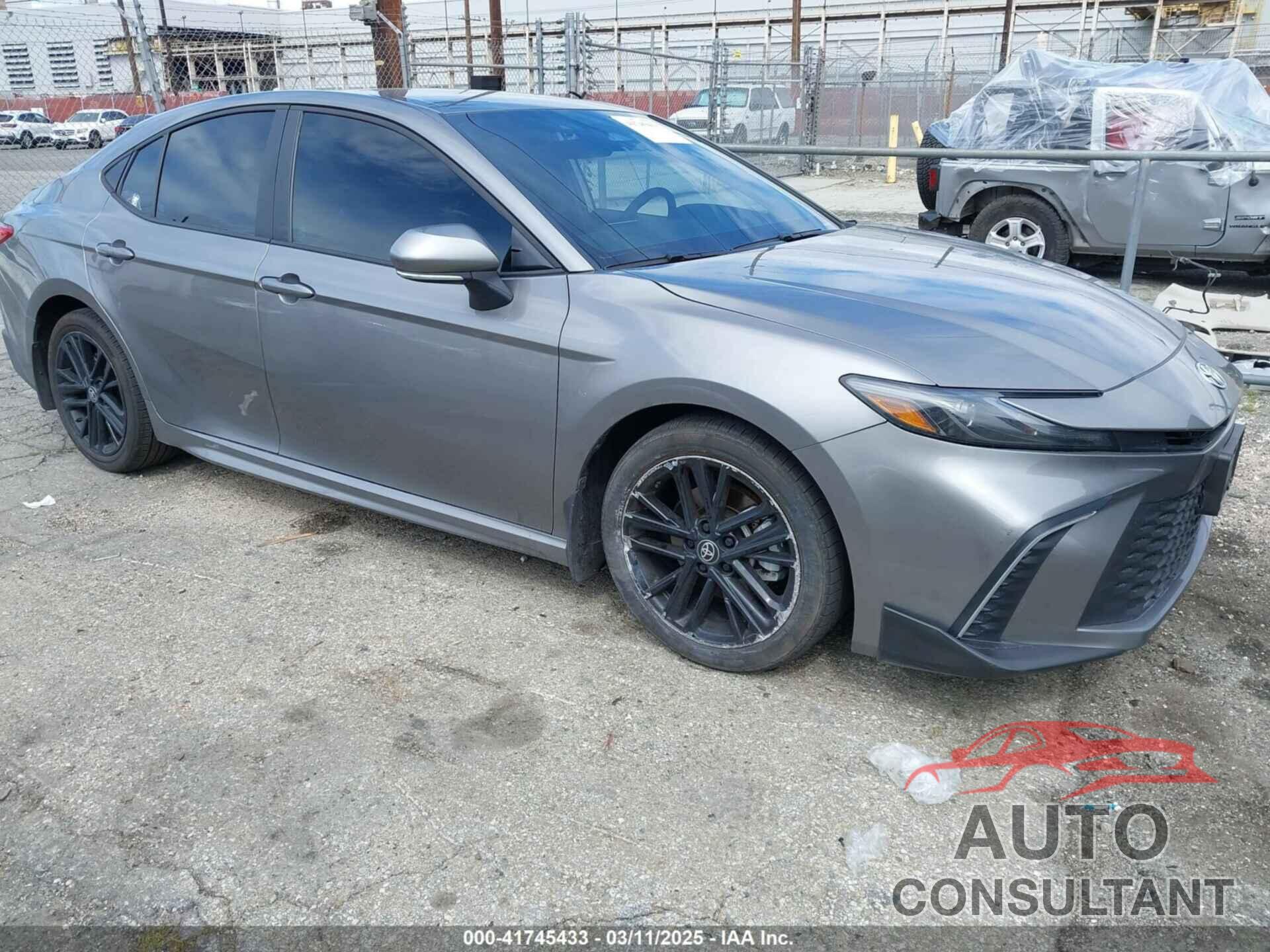 TOYOTA CAMRY 2025 - 4T1DAACK4SU511350